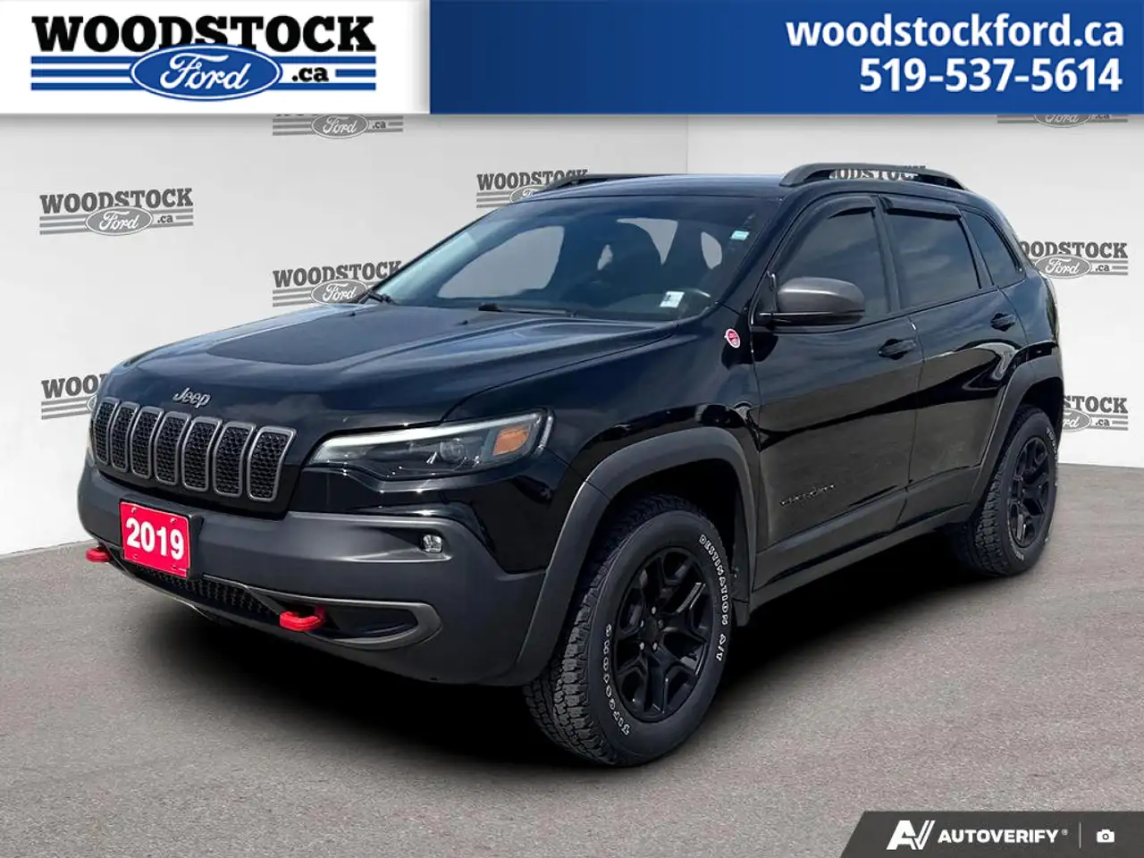 Jeep Cherokee снимка Jeep Cherokee