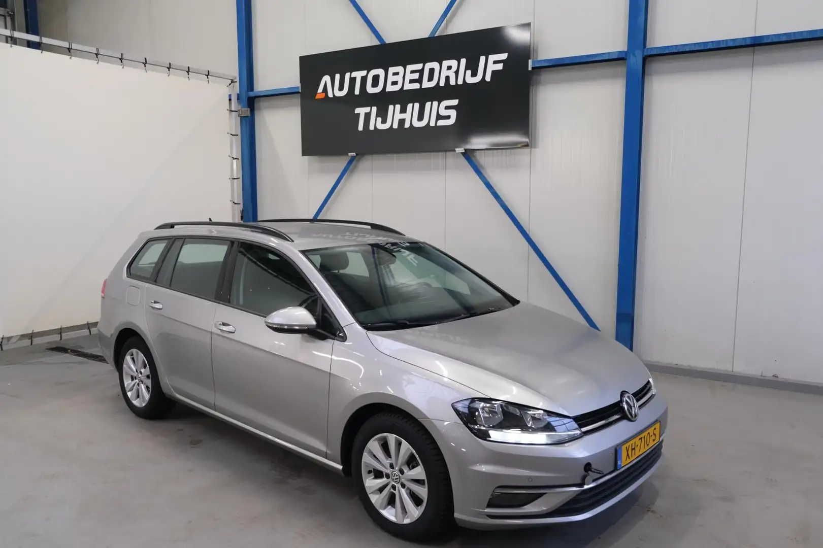 Volkswagen Golf Variant 1.6 TDI Comfortline  EXPORT   LEES ADVERTENTIE Gris - 1