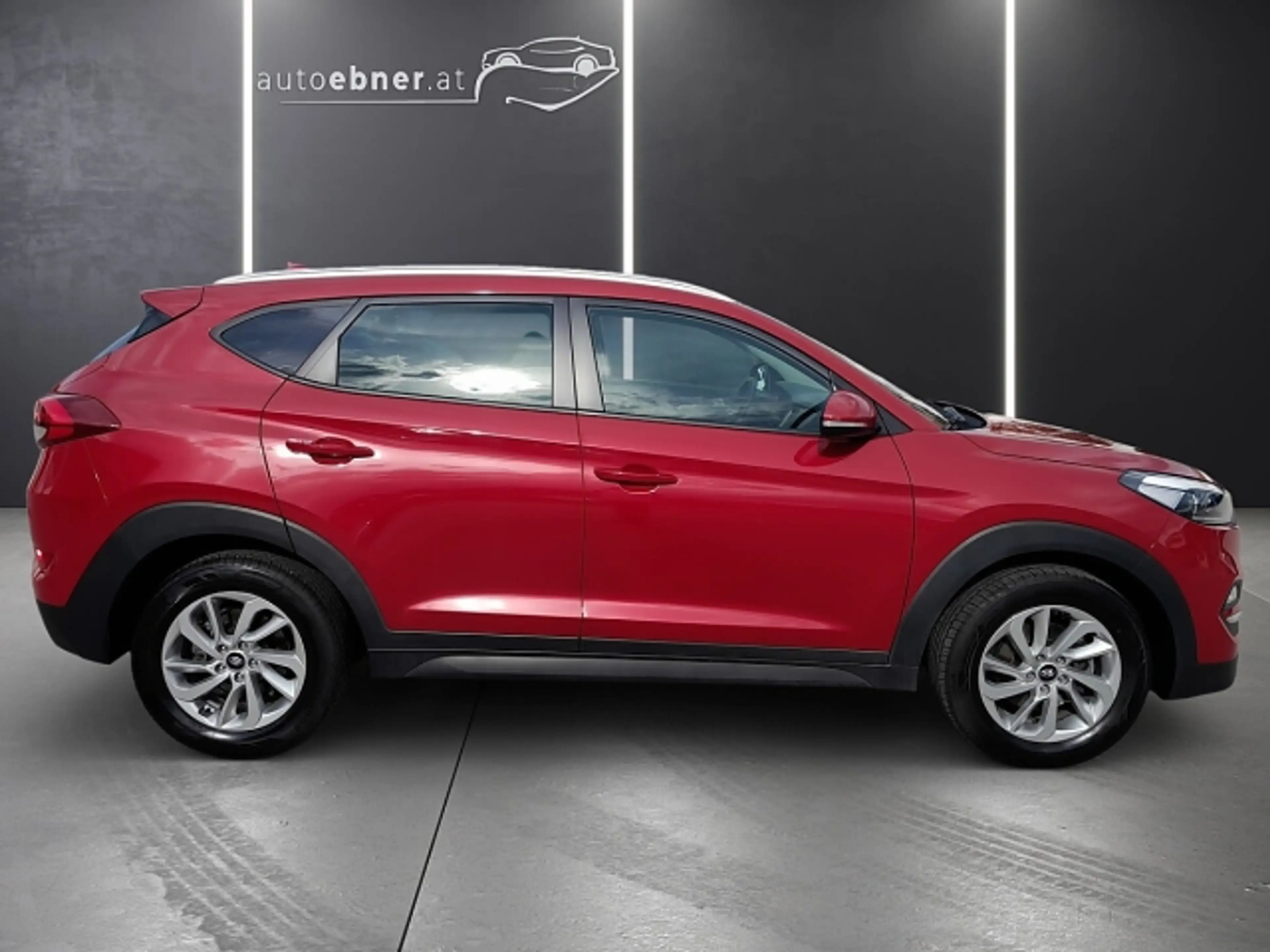 Hyundai TUCSON 1,7 CRDI Start-Stopp Edition 25 DCT SHZG+LNKHZG+T — photo 4