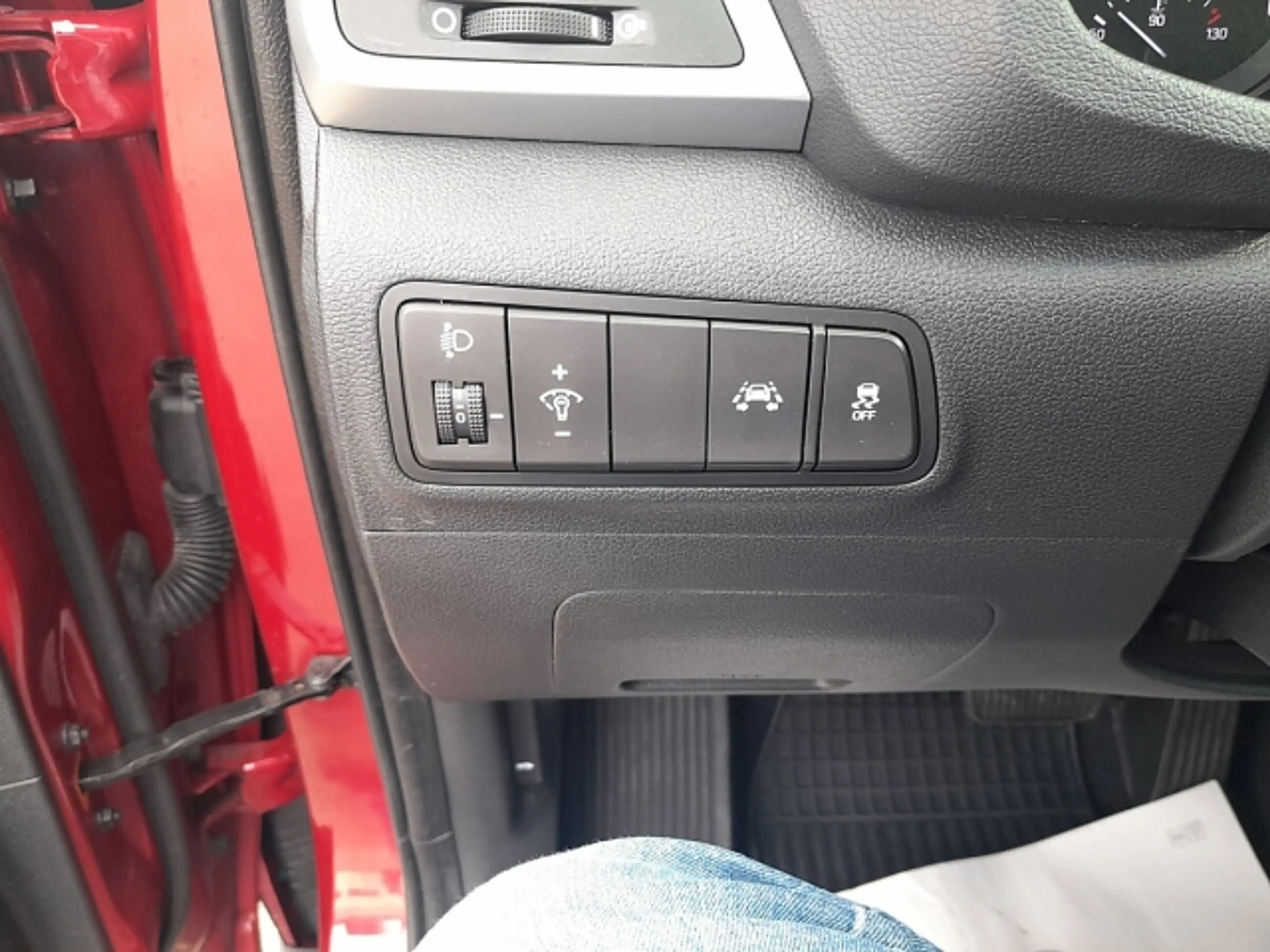 Hyundai TUCSON 1,7 CRDI Start-Stopp Edition 25 DCT SHZG+LNKHZG+T — photo 13