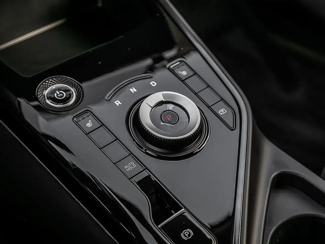 Kia Niro снимка Kia Niro