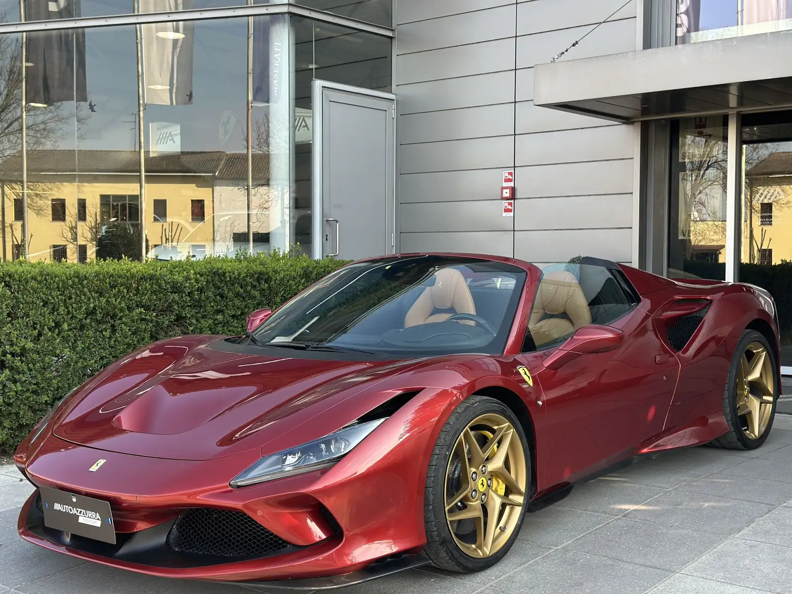 Ferrari 3.9 Spider DCT | IVA, LIFT, 20'', CARBON, ROSSO FIORANO