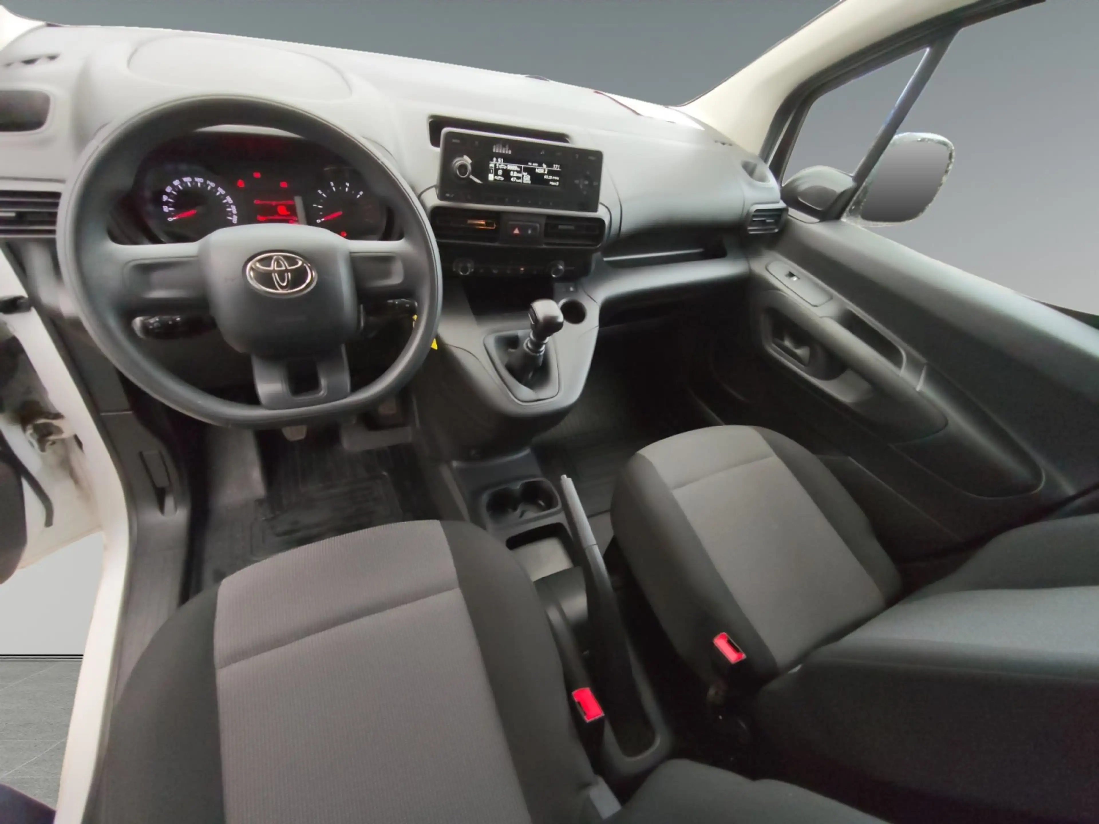Toyota Proace City 1.2 L1 Duty KLIM+Bluet+Temp — photo 11