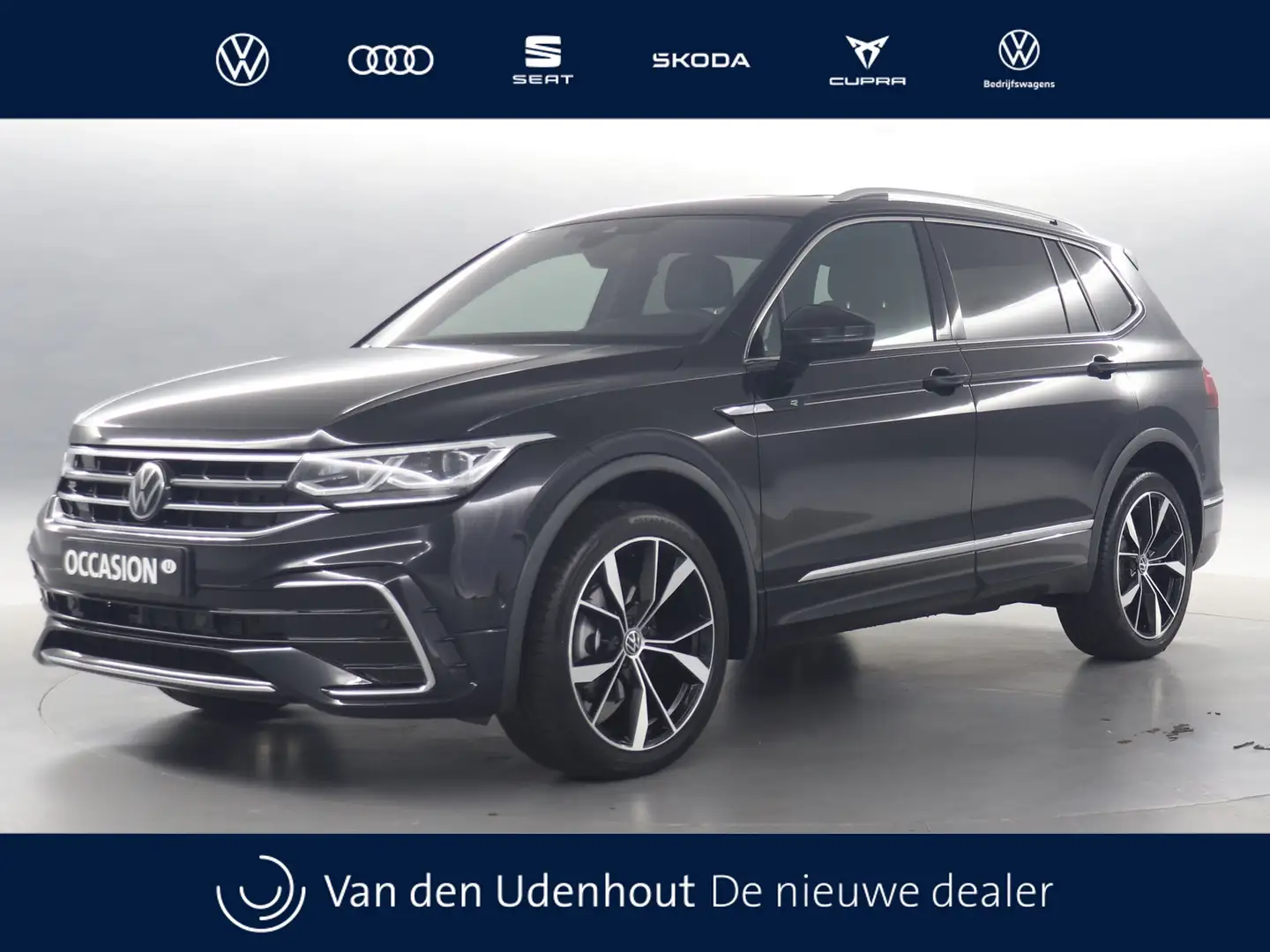 Volkswagen Tiguan Allspace 1.5 TSI 150pk R-Line Business 7p. DSG / Navigatie Zwart - 1