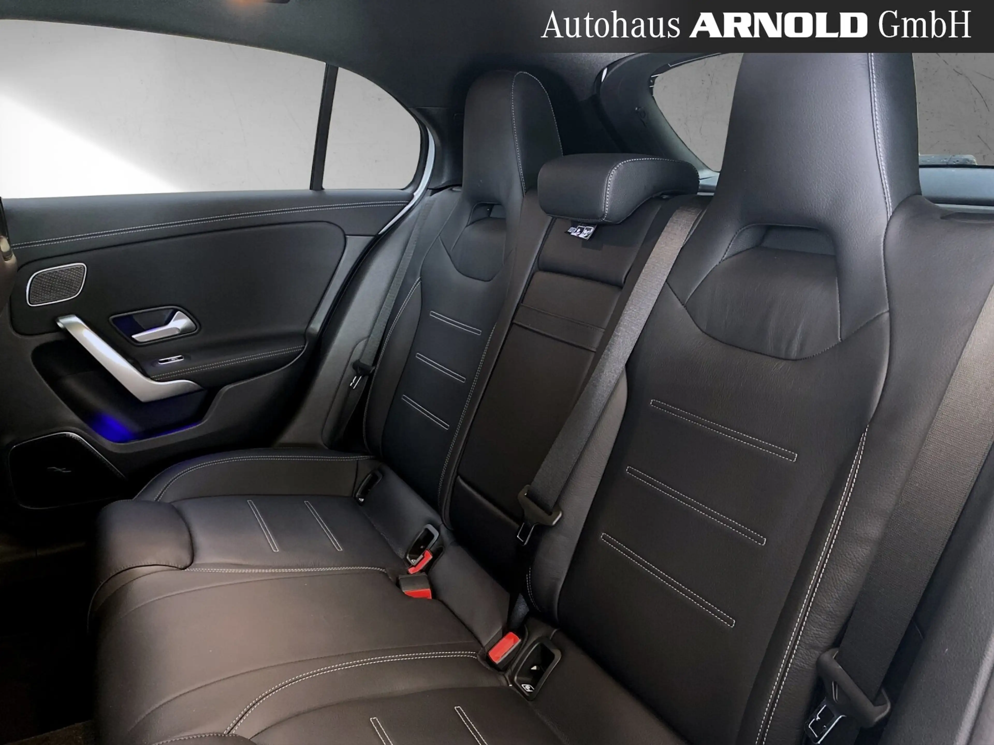 Mercedes-Benz A 45 AMG Mercedes-AMG A 45 S 4M+ 360° Pano HUD Leder Dist — photo 10
