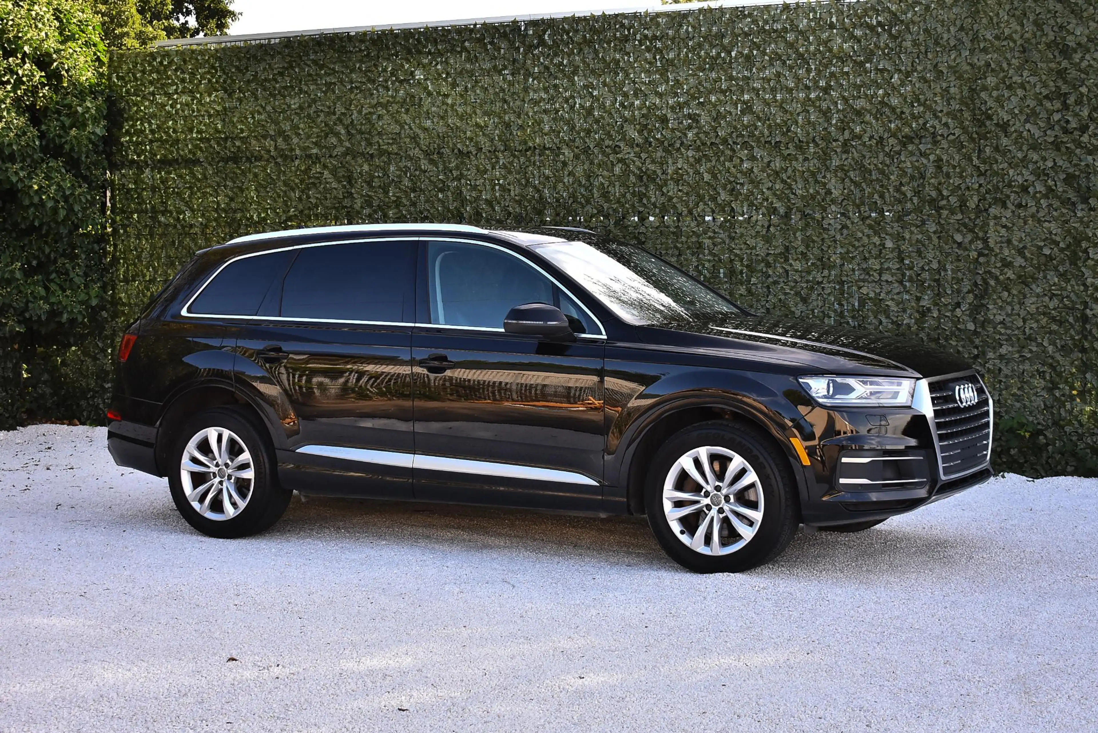Audi Q7 3.0 TFSI quattro 7p — photo 4