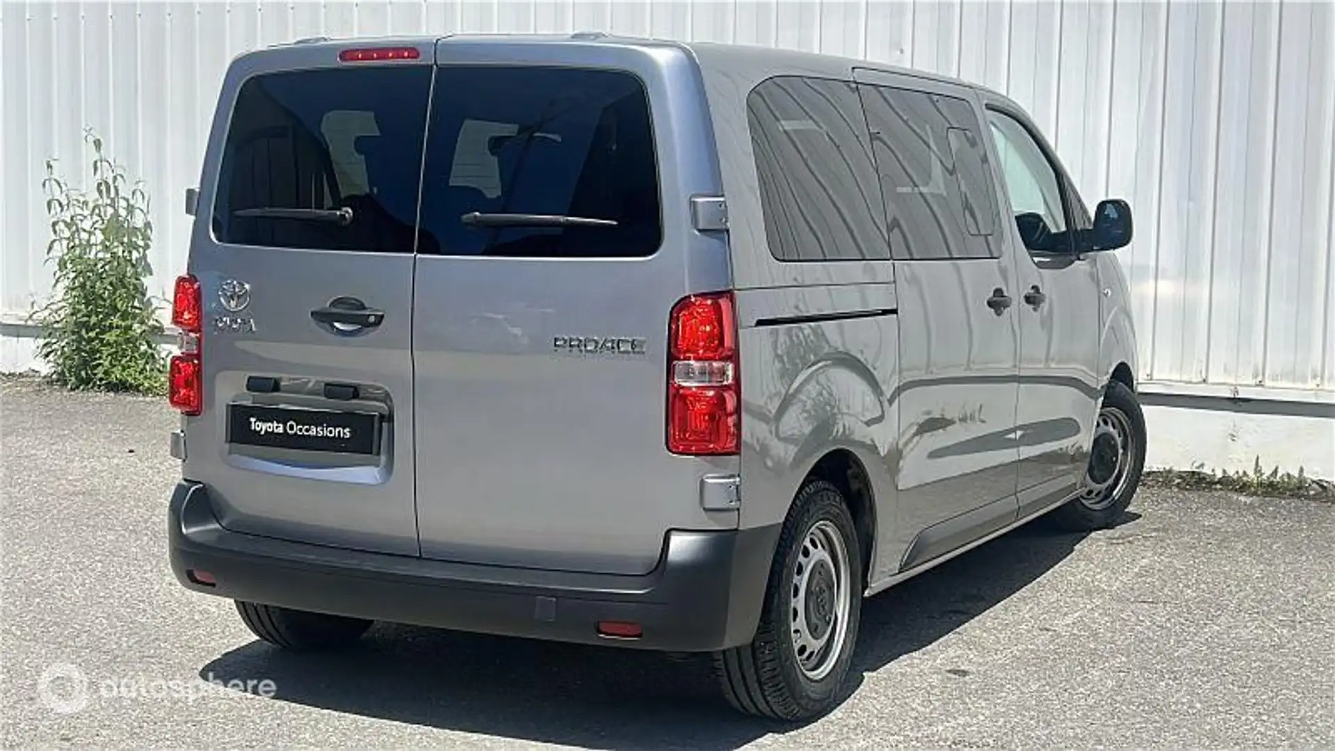 Toyota Proace Medium 2.0 140 D-4D Dynamic RC23 - 2