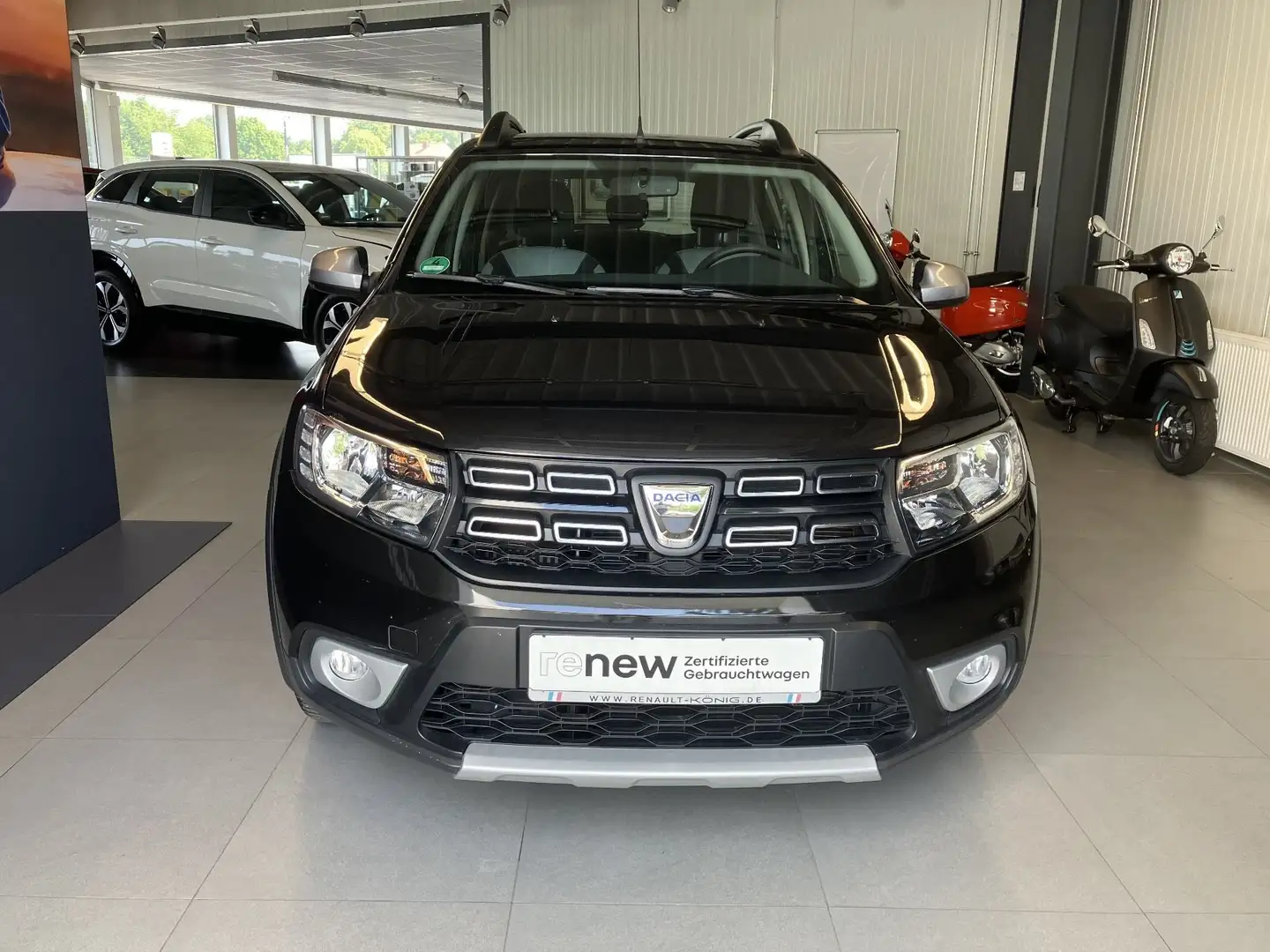 Dacia Sandero Stepway Essentia Noir - 2