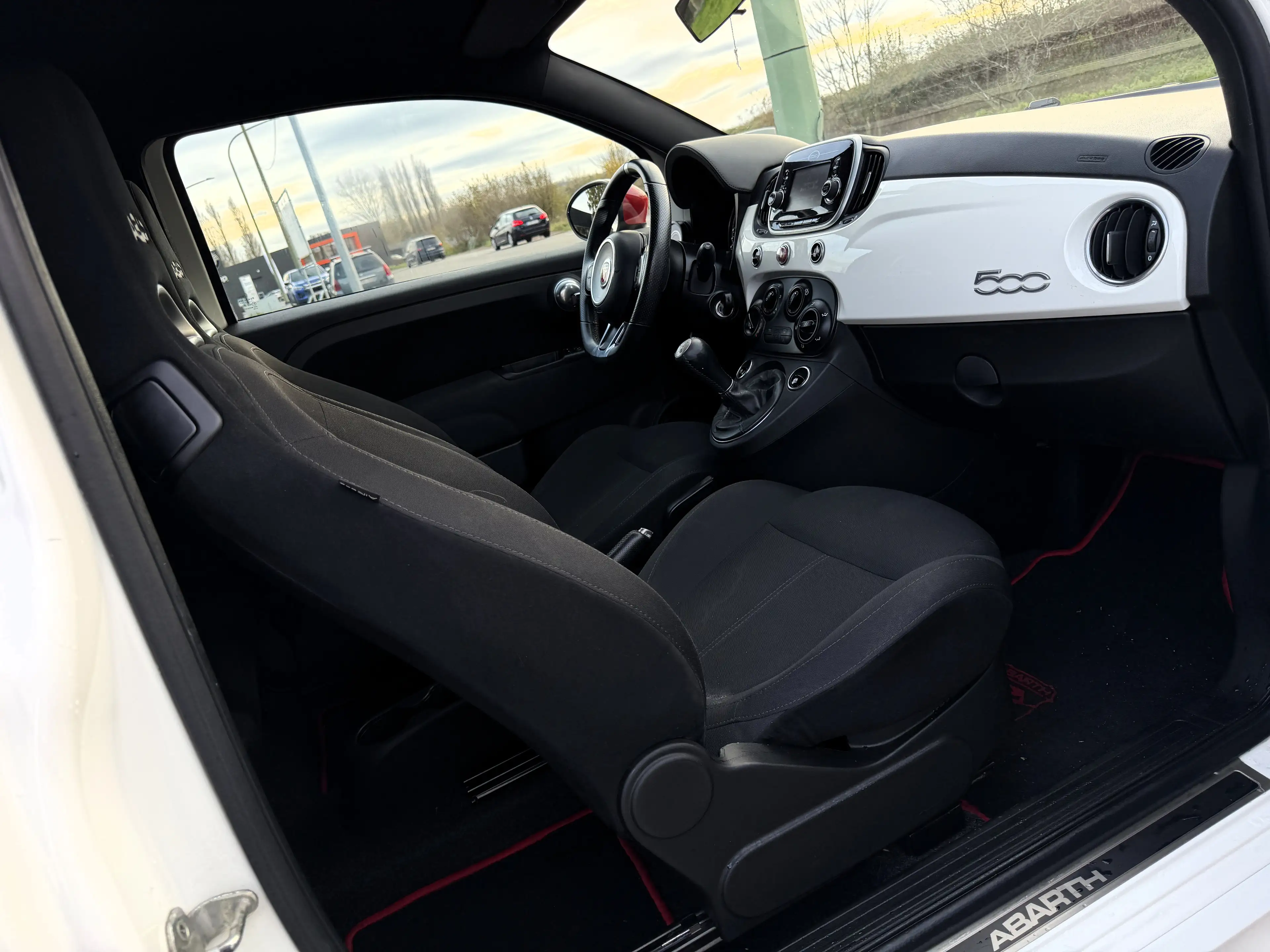 Abarth 595 500 1.4 T-Jet Abarth CARPLAY/CLIM/BLUETOOTH/JANTES — photo 14