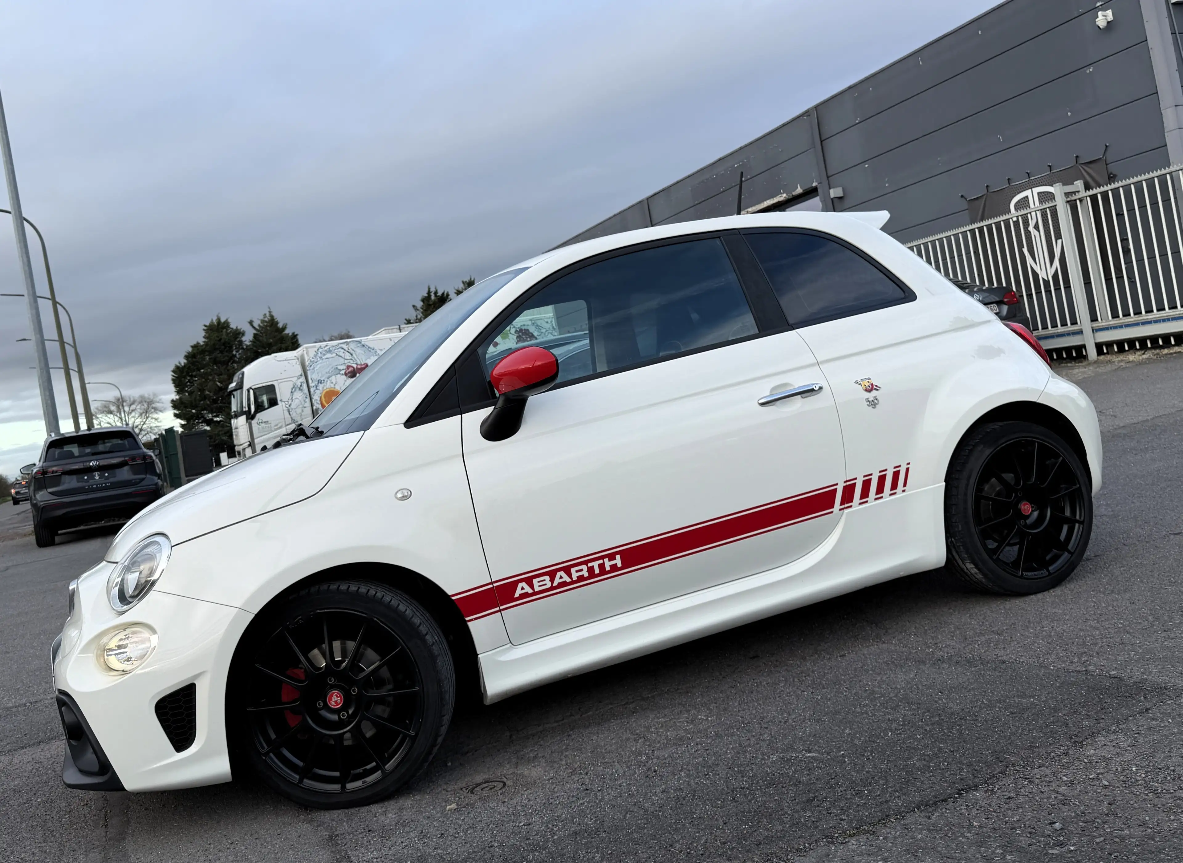 Abarth 595 500 1.4 T-Jet Abarth CARPLAY/CLIM/BLUETOOTH/JANTES — photo 4