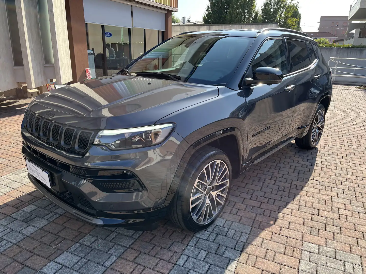 Jeep Compass 1.5 turbo t4 E-HYBRID Summit 2wd 130cv dct Grigio - 1