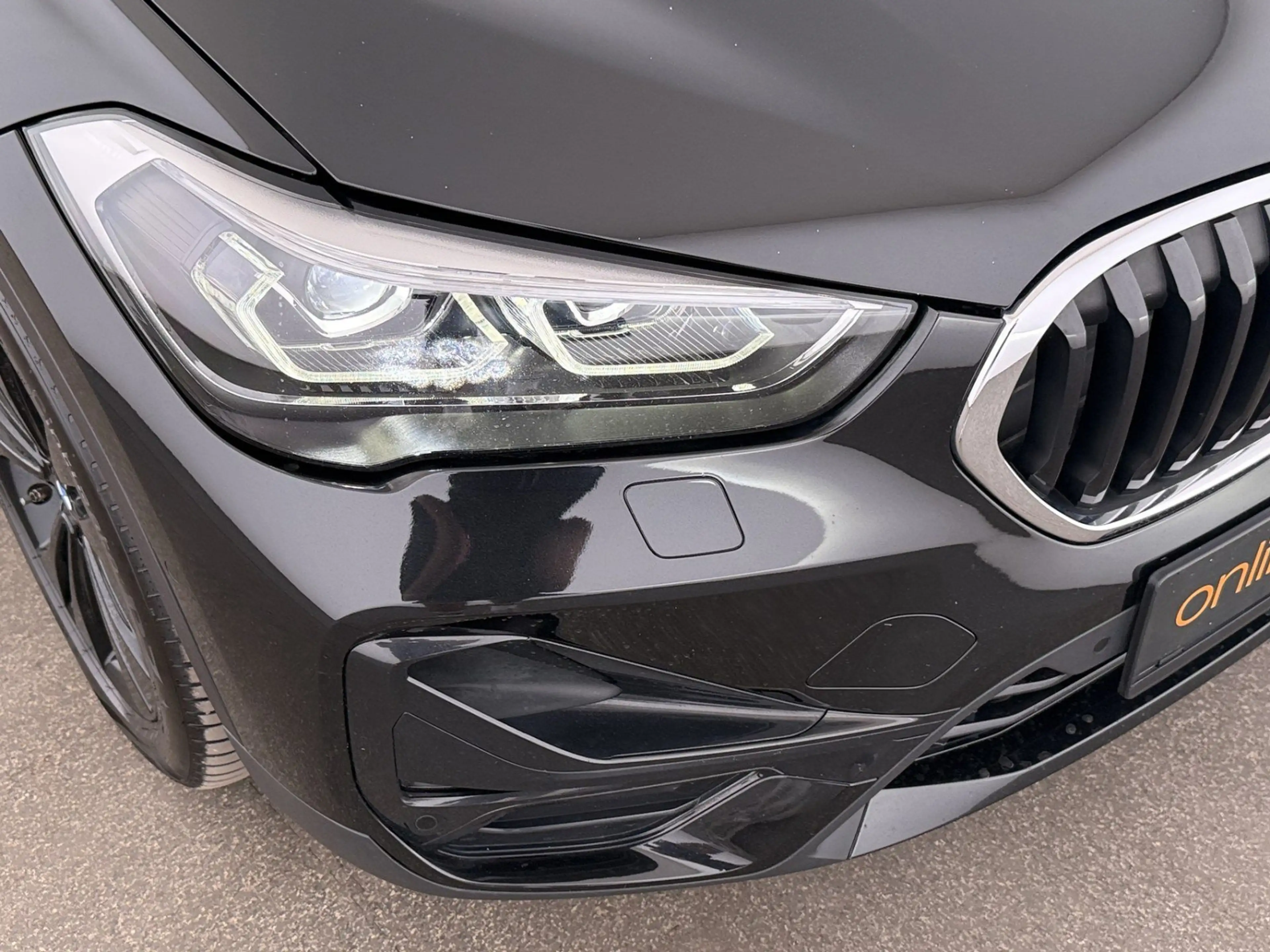 BMW X1 xDrive 18d Sport Line LED HEAD-UP LEDER NAVI — photo 12