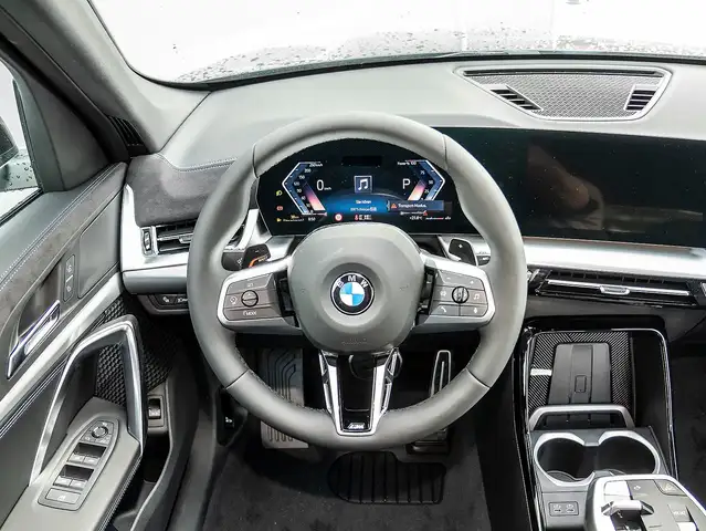 BMW X1 view 9