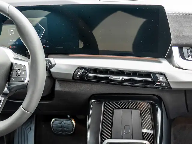 BMW X1 view 6
