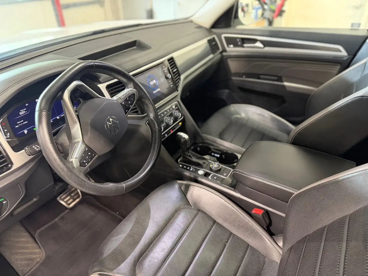 Volkswagen Atlas снимка Volkswagen Atlas