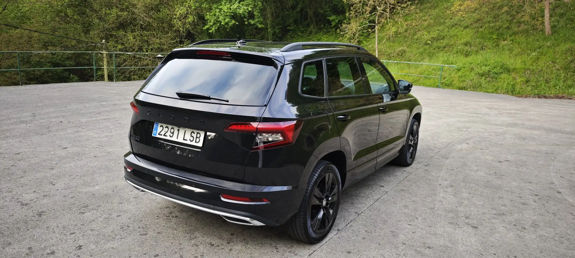 Skoda Karoq 1.5 TSI ACT DSG Sportline - 2
