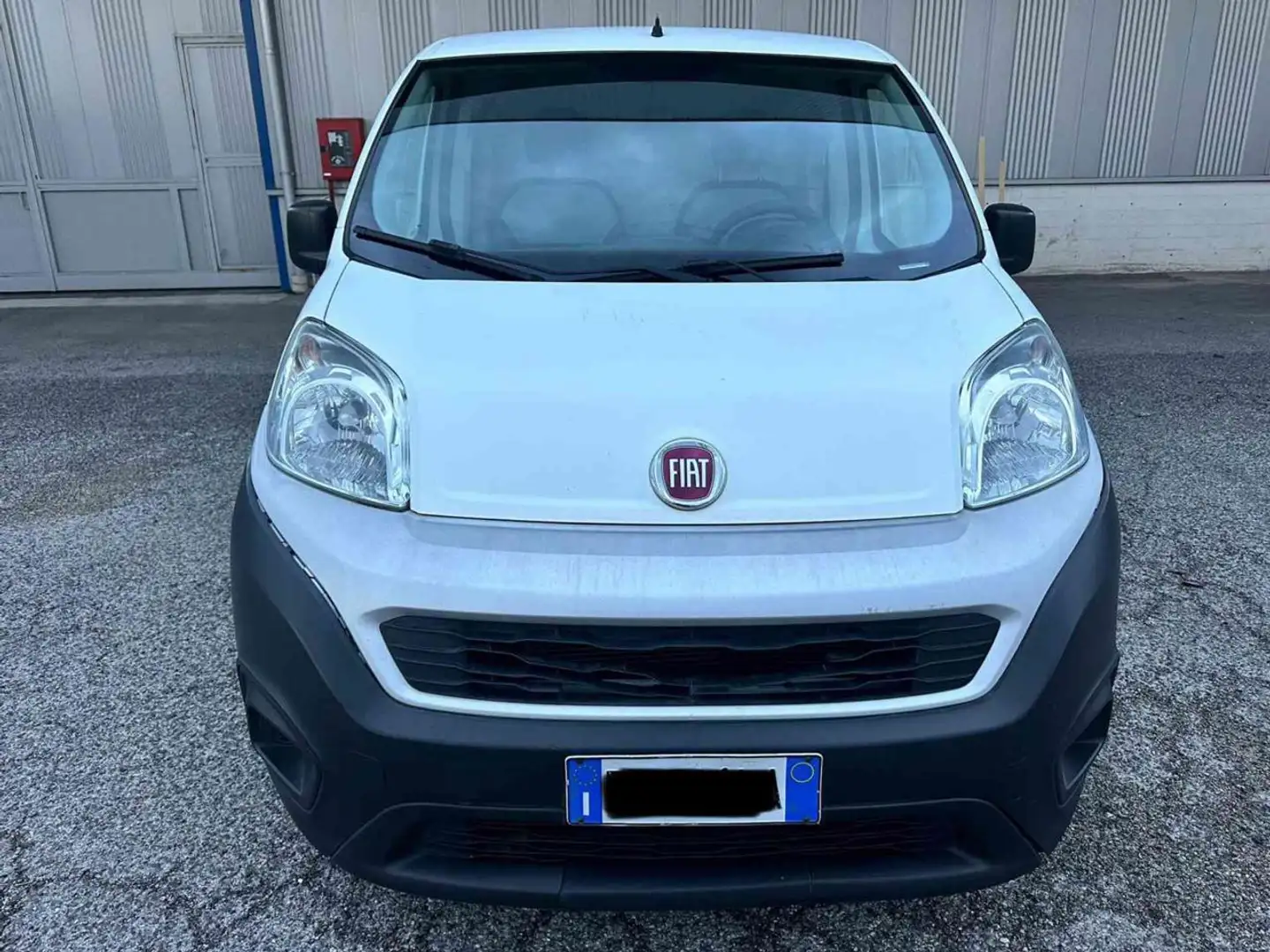 Fiat Fiorino 1.3 MJT 80CV Cargo SX Biały - 2