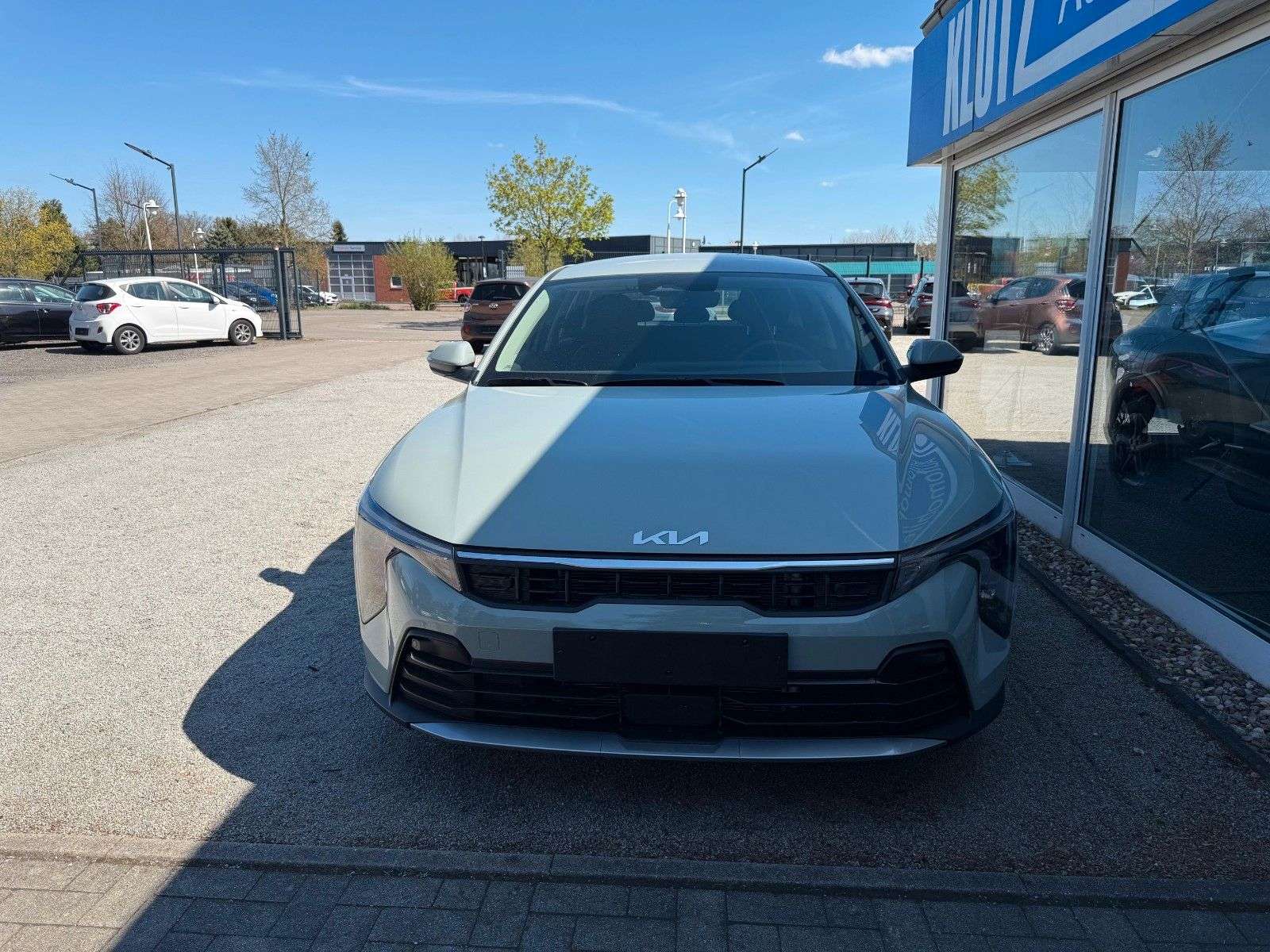 Second hand Kia K4 1.6