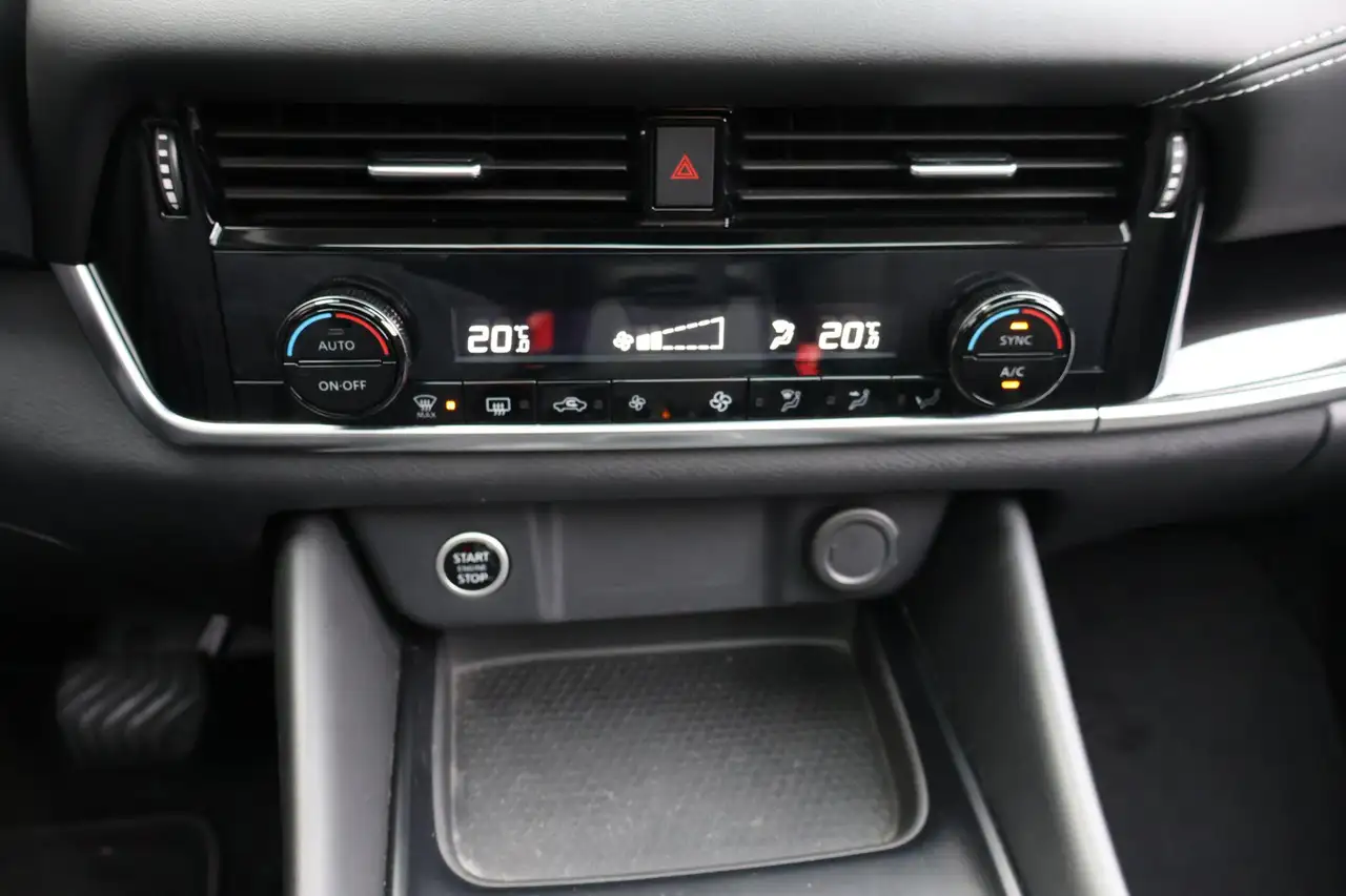 Nissan Qashqai 1.3 MHEV Xtronic N-Connecta 1e Eigenaar | Volledig 30