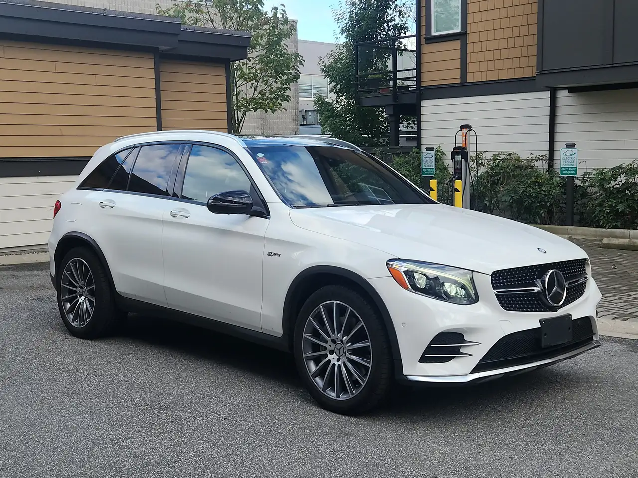2017 Mercedes-Benz GLC