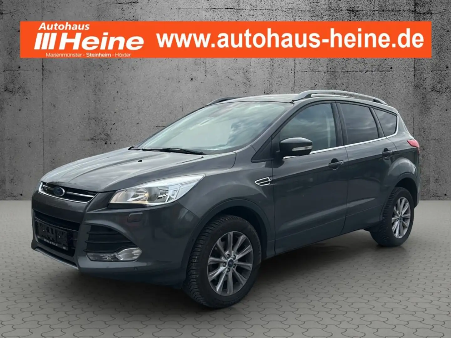 Ford Kuga 1.5 EcoBoost 2x4 Titanium*WINTER*AHK*PARKEN* Grau - 1