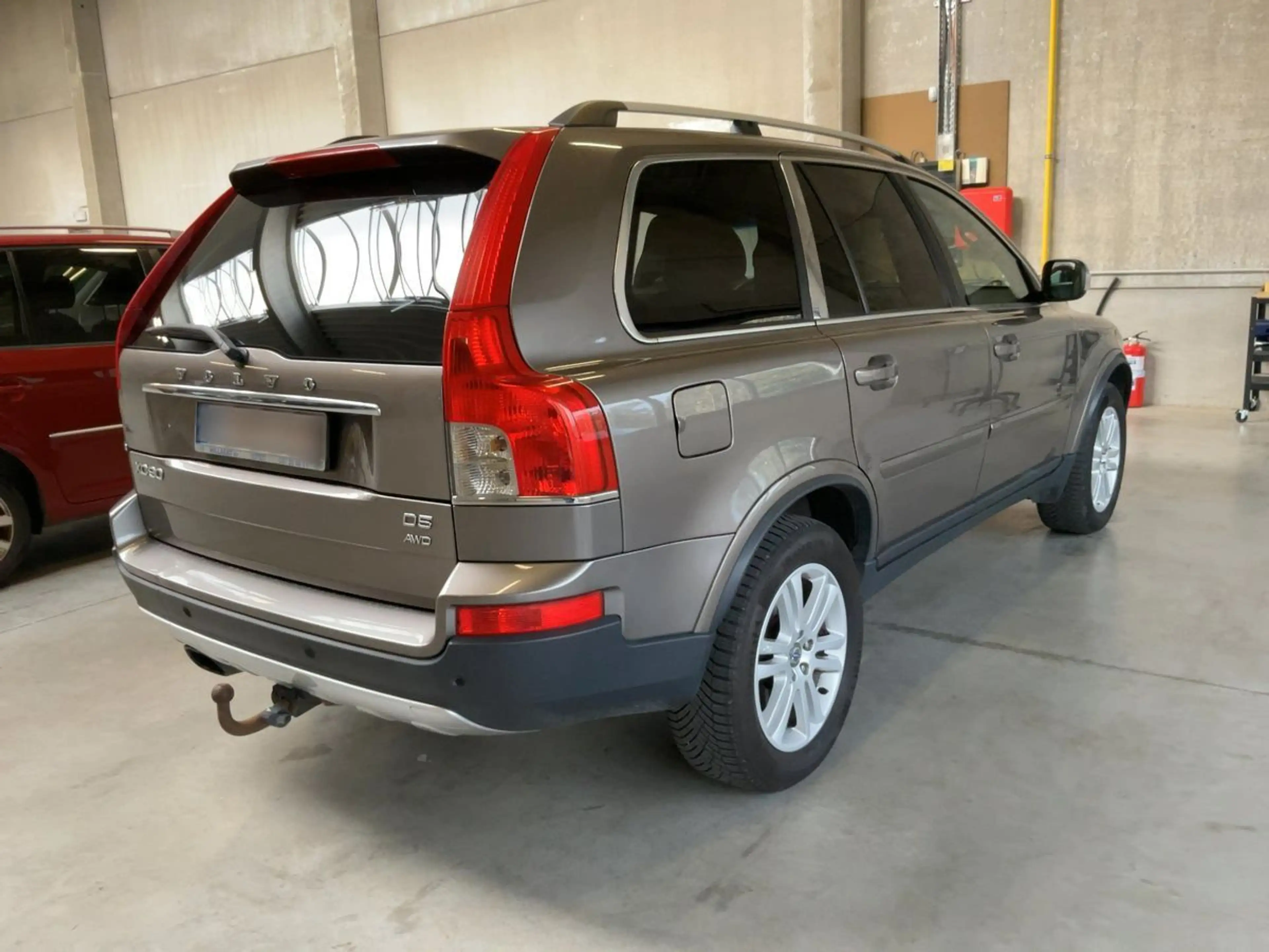 Volvo XC90 D5 Summum Geartronic 7 Sitz  AWD 1 Hand — photo 3