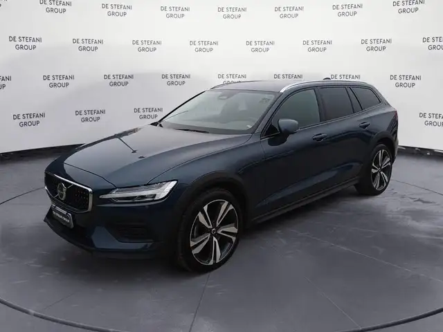 Volvo V60 Cross Country V60 Cross Country 2.0 b4 Plus awd auto