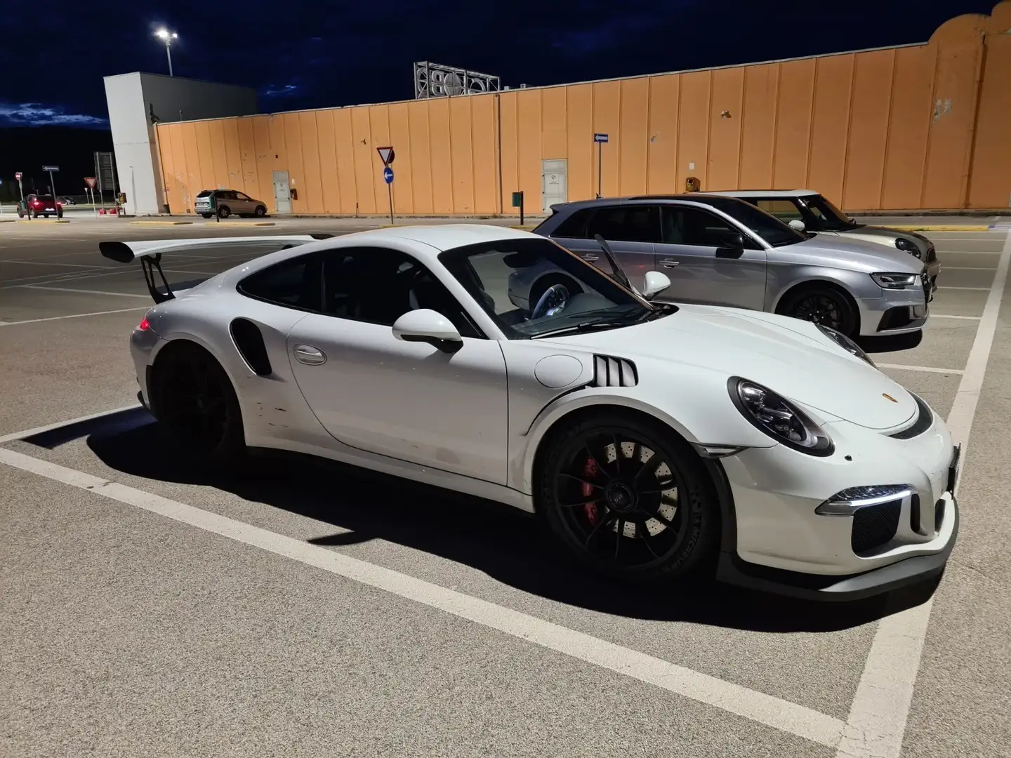 Porsche 991 GT3 RS Approved - 2