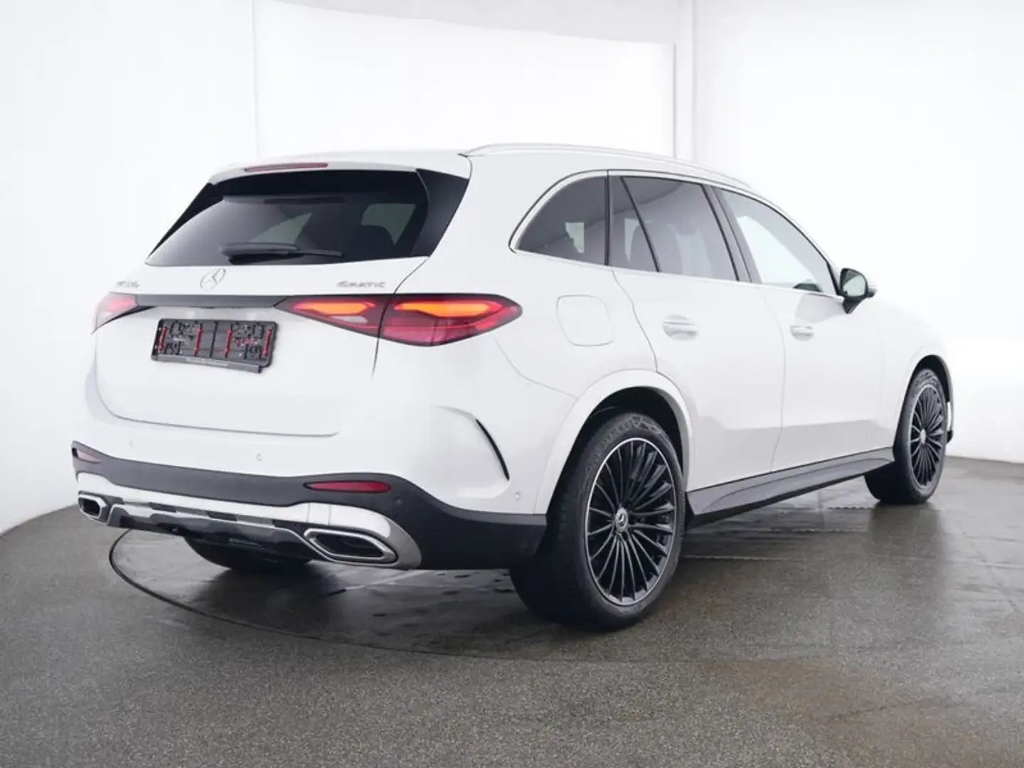 Mercedes-Benz GLC 300 e 4M Amg Panorama, Trekhaak, 360 Camera, ACC, Nigh Blanc - 2