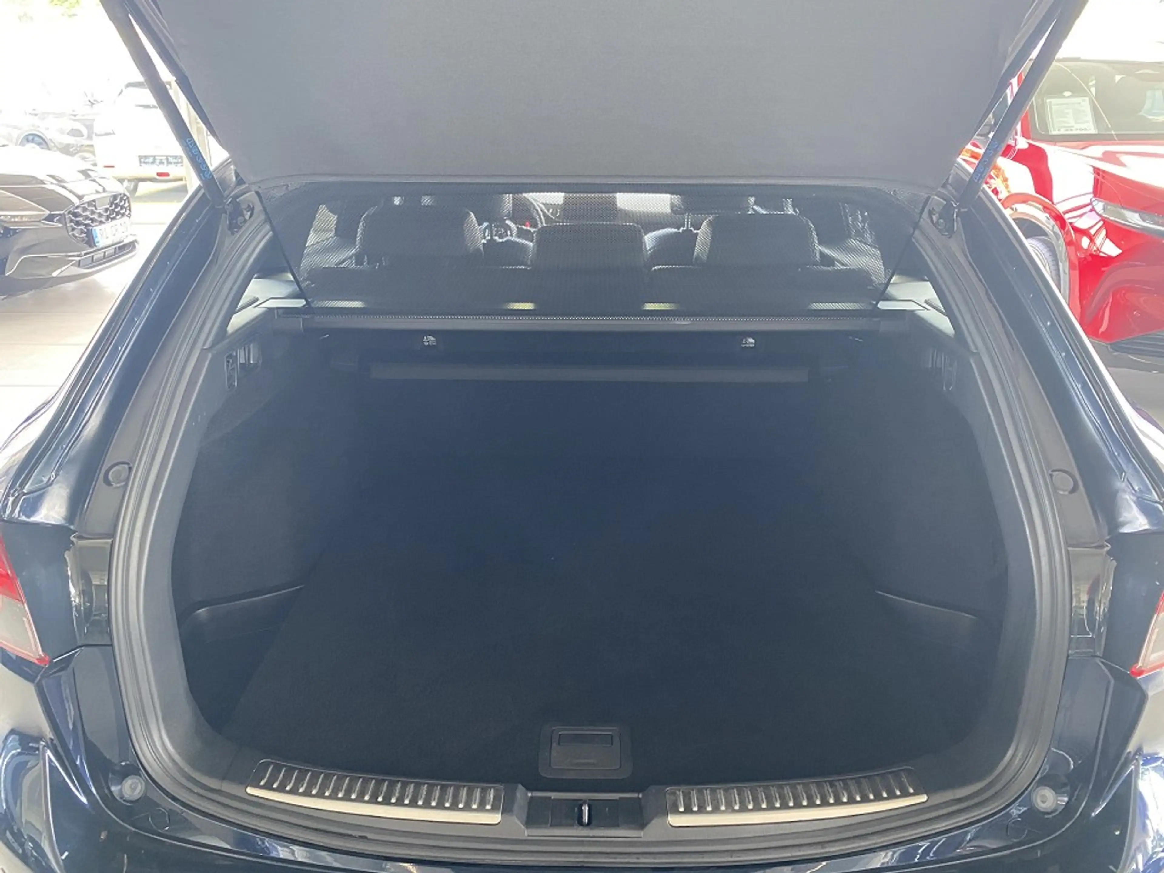 Mazda 6 2.5 Takumi Bose, Navi, Klima, Matrix, 360° — photo 7