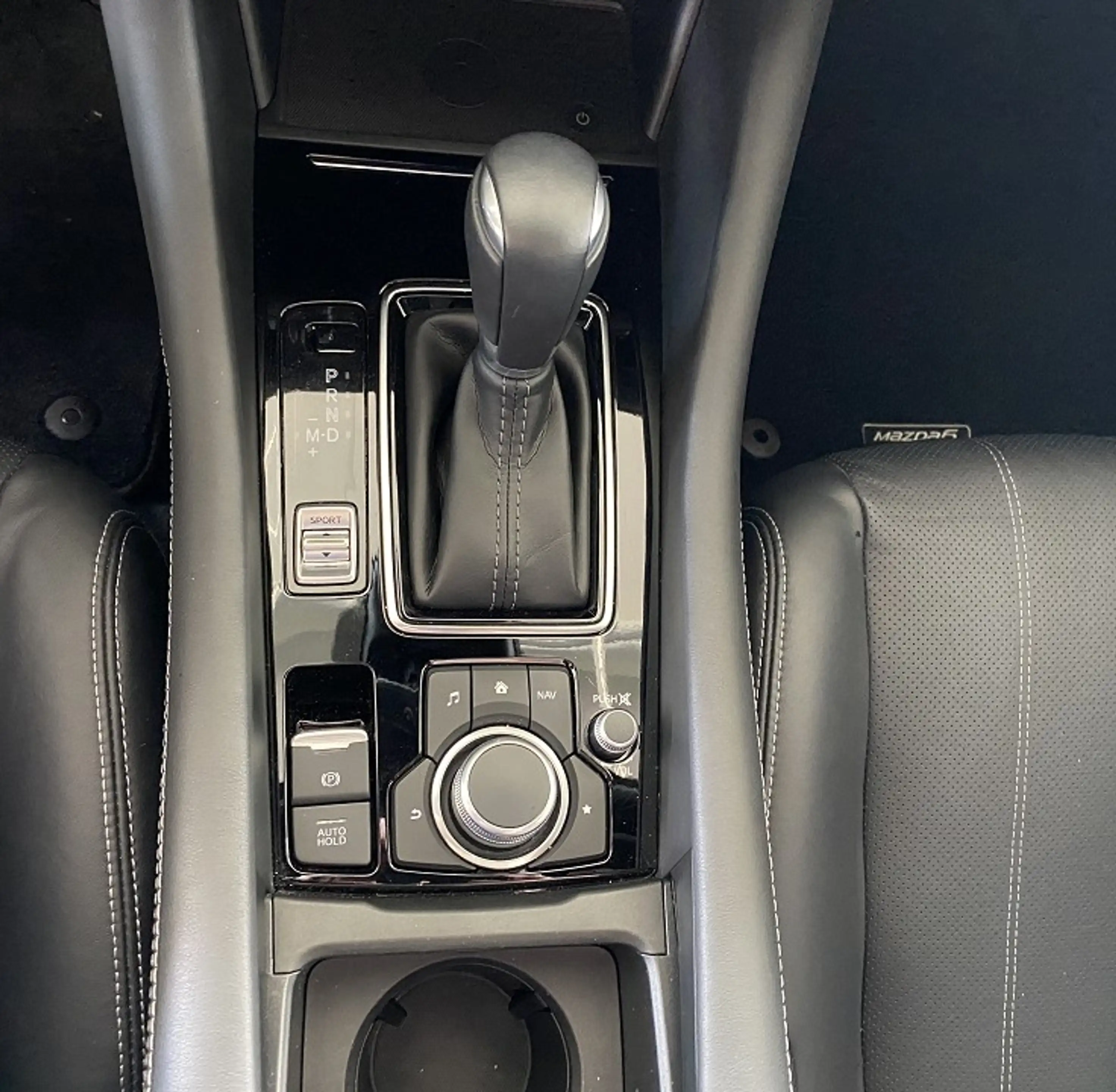 Mazda 6 2.5 Takumi Bose, Navi, Klima, Matrix, 360° — photo 9