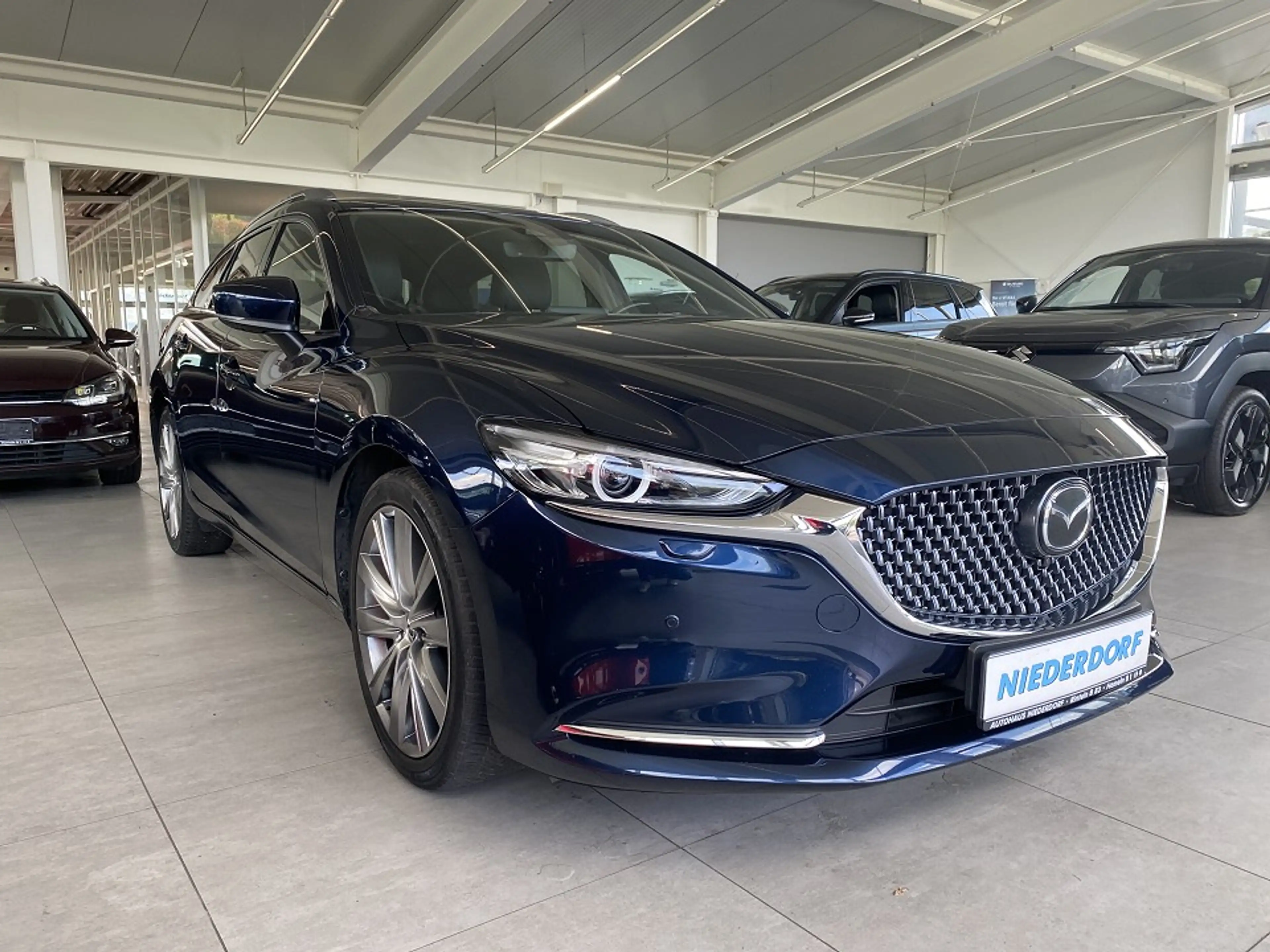 Mazda 6 2.5 Takumi Bose, Navi, Klima, Matrix, 360°