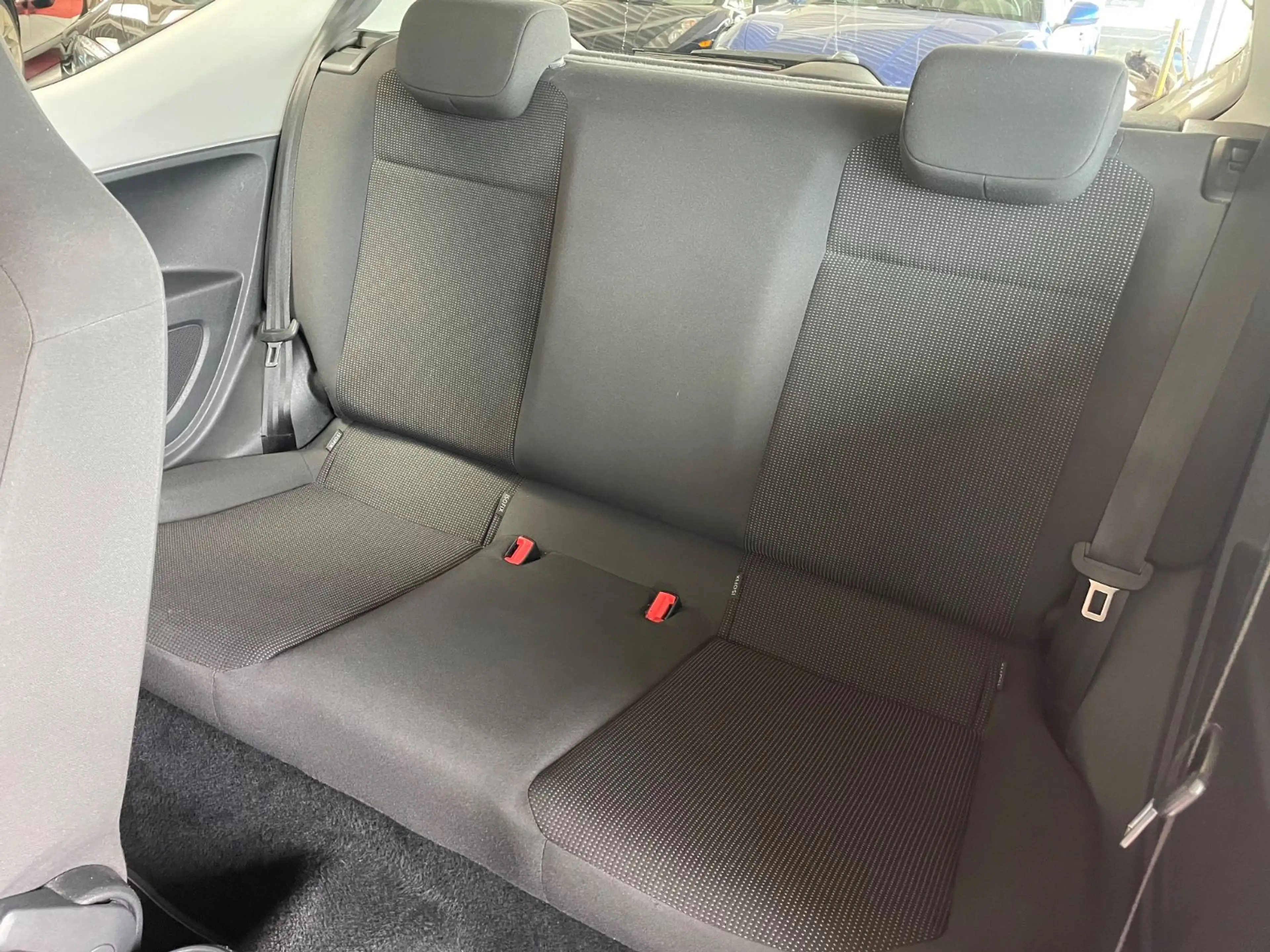 Volkswagen up! Klima ZV Fensterheber Allwetter TÜV NEU — photo 15