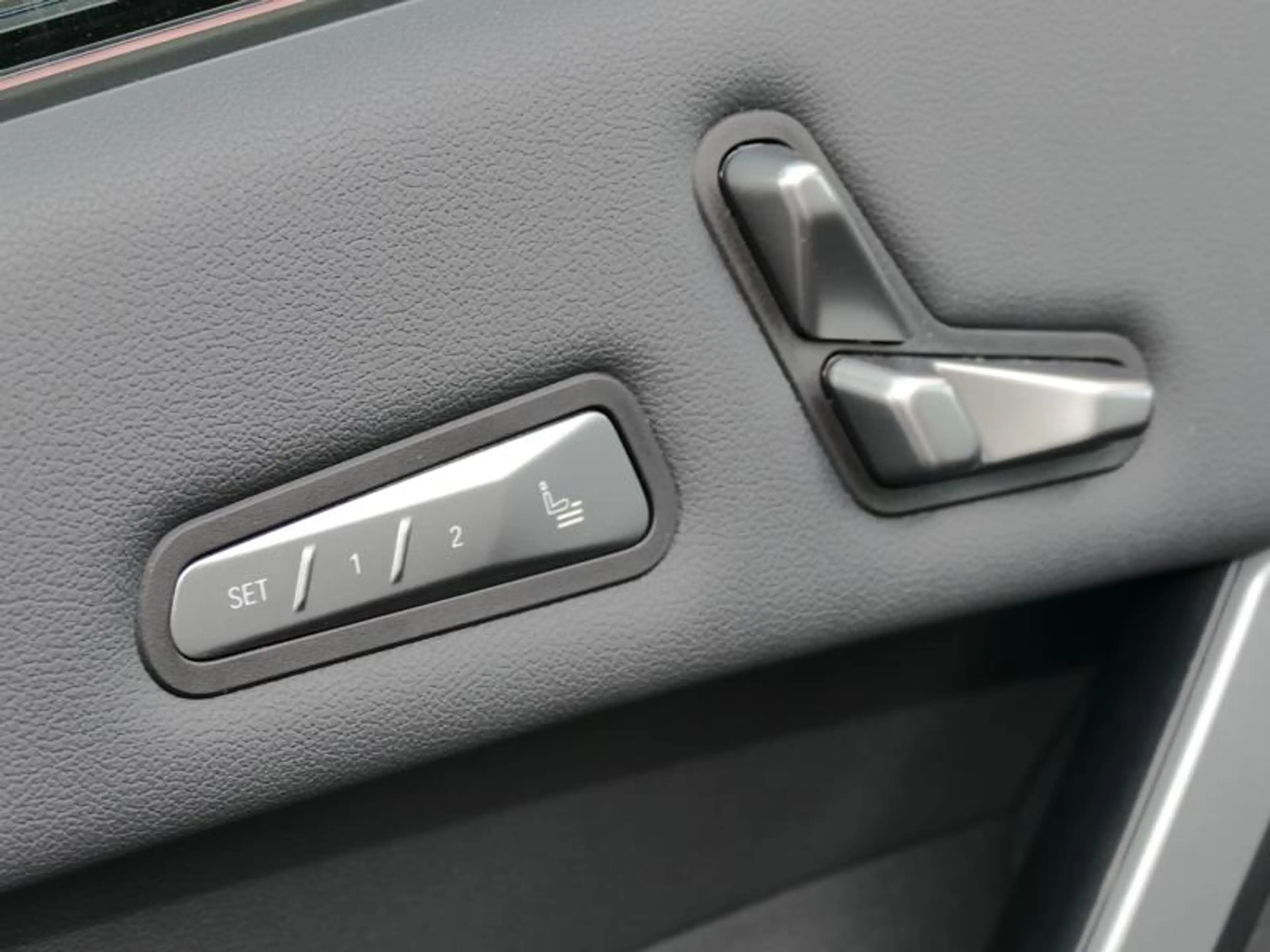 BMW iX xDrive60 M Sport PRO | TOWB | Drive PRO — photo 15