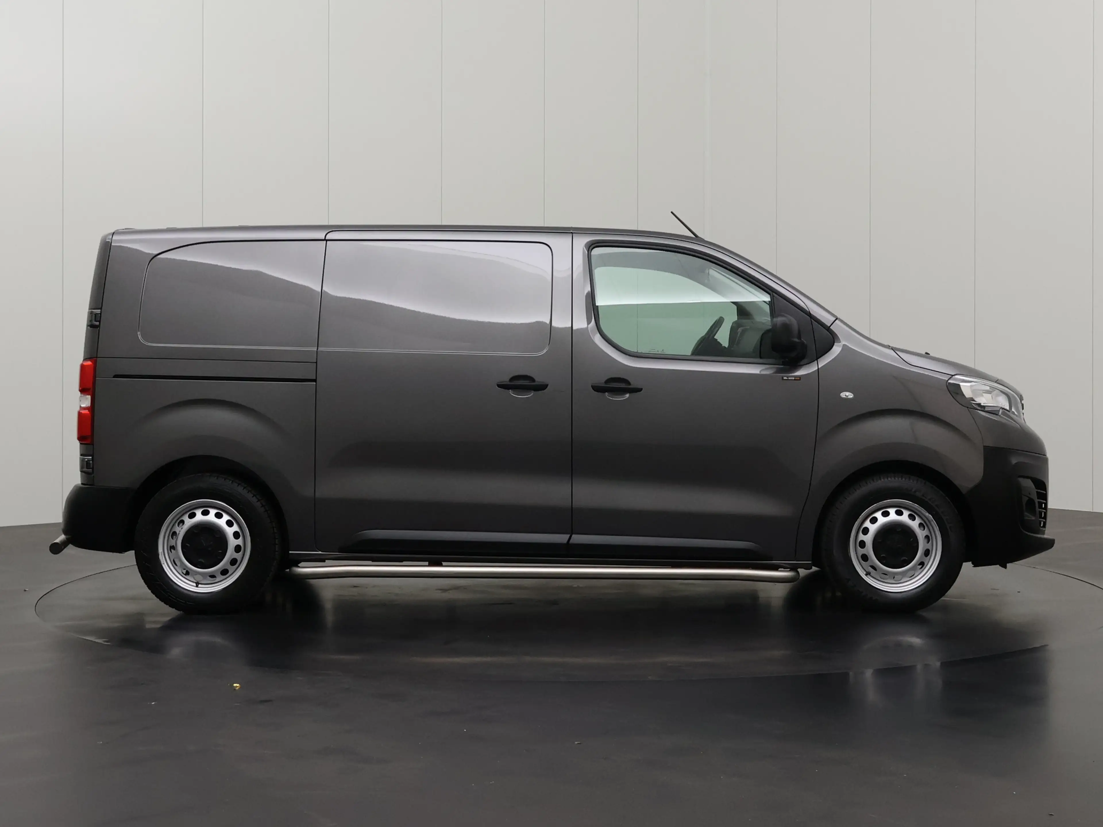 Peugeot e-Expert Lang 75 kWh | Elektrisch | Multimedia | Camera | A — photo 13
