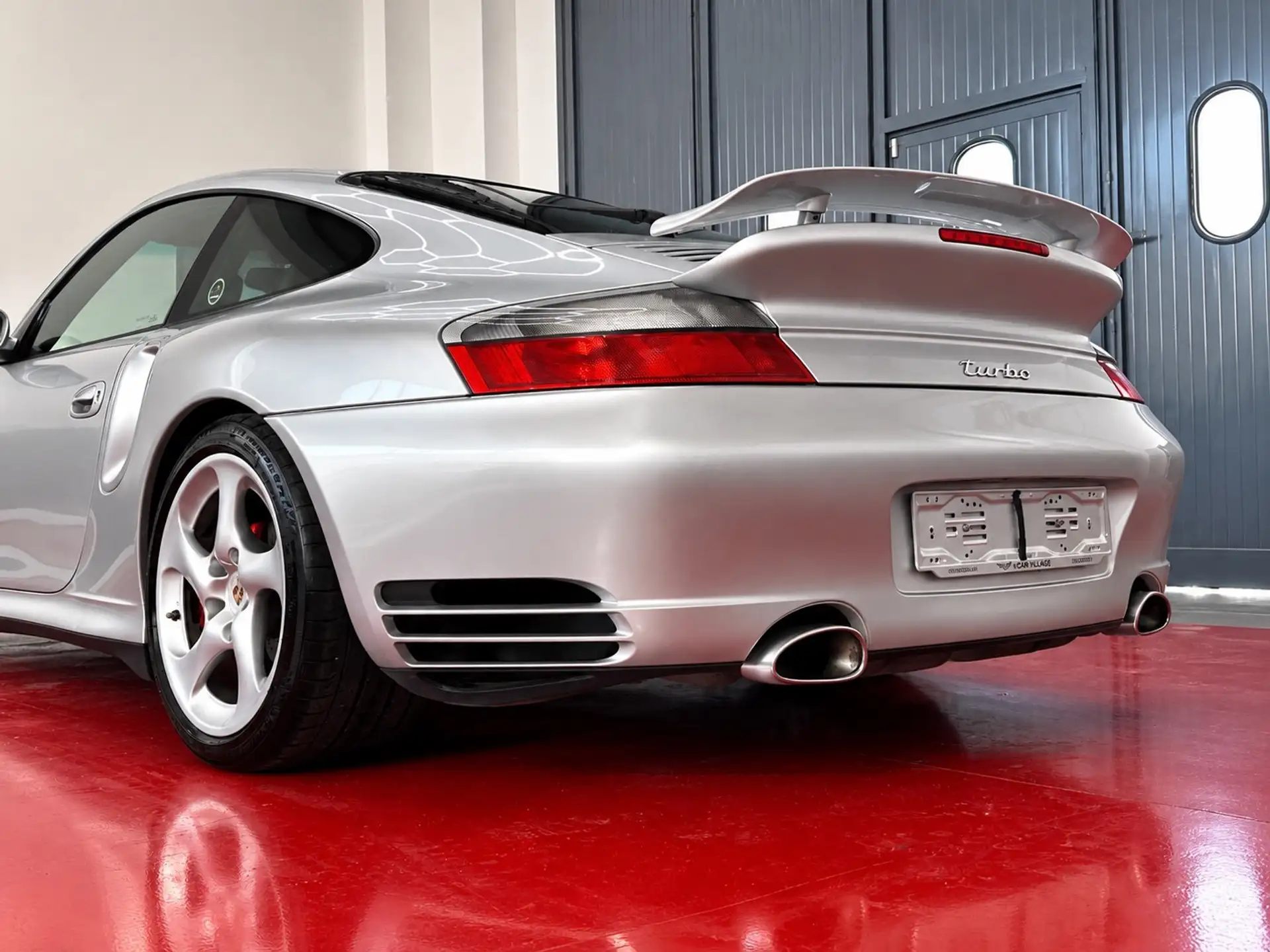 Porsche 911 2001 은색 사진 4