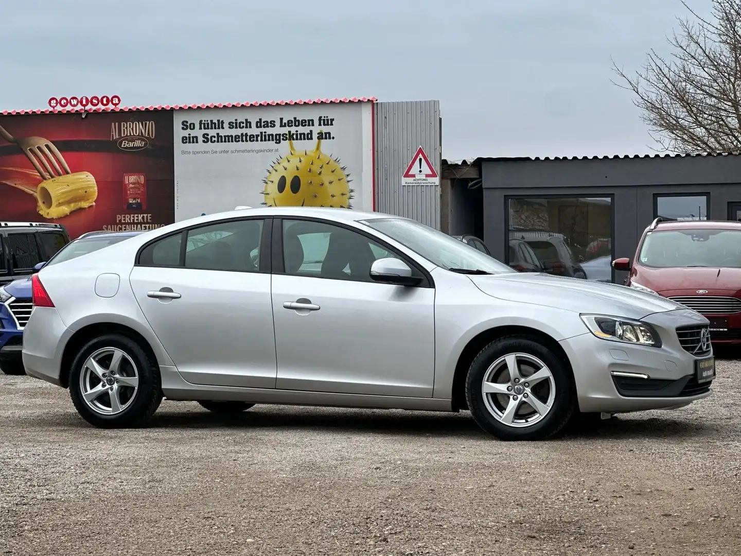 Volvo S60 Kinetic //Neues Pickerl//Finanzierung// Gris - 1