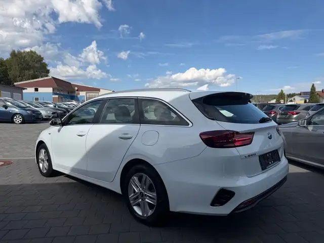 Kia Ceed view 5