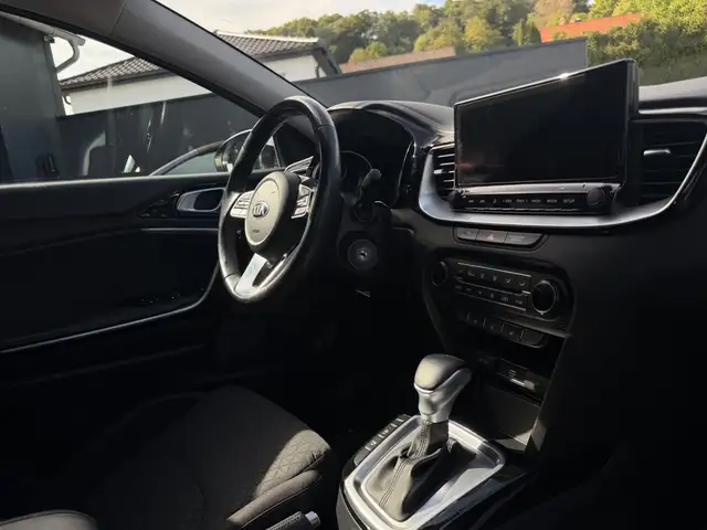 Kia Ceed view 13