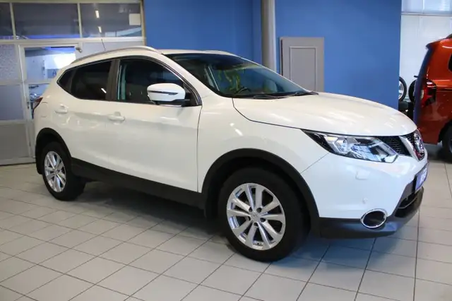 Nissan Qashqai 1.6 DIG-T  AHK/LED/Navi/DAB