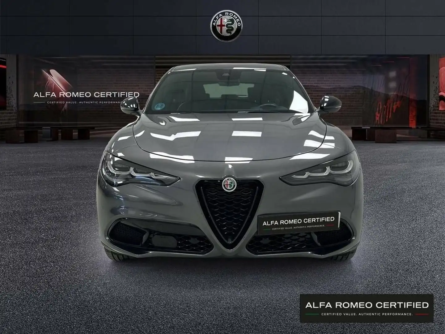 Alfa Romeo Stelvio 2.2 Diesel 118kW (160CV) RWD Sprint Gris - 2