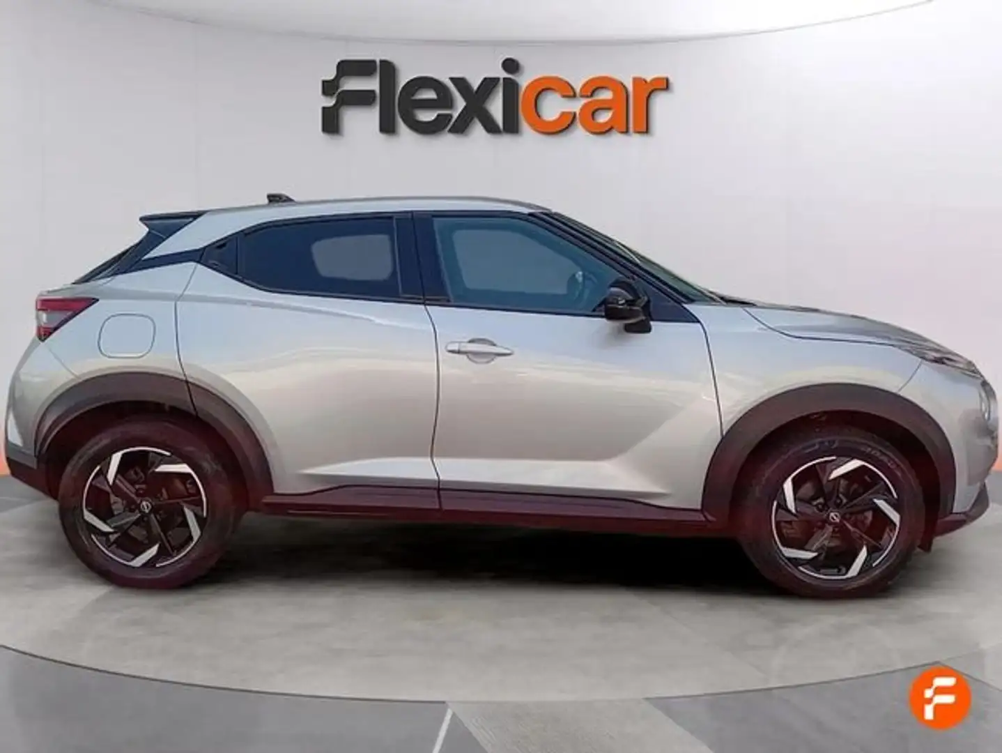 Nissan Juke DIG-T 84 kW (114 CV) 6M/T N-Connecta Gris - 2