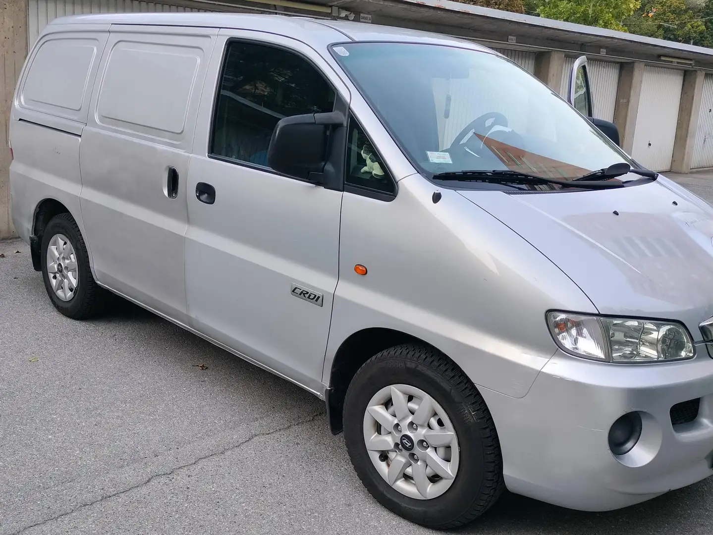 Hyundai H-1 H-1 Business Van kurz Silber - 2