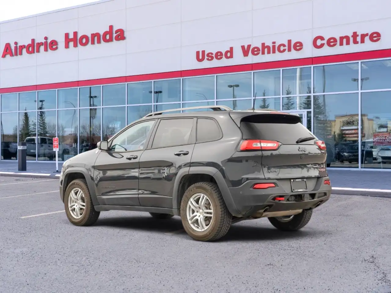 Jeep Cherokee photo Jeep Cherokee
