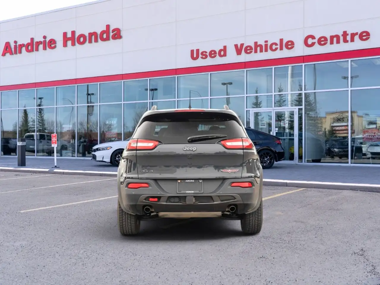 Jeep Cherokee photo Jeep Cherokee