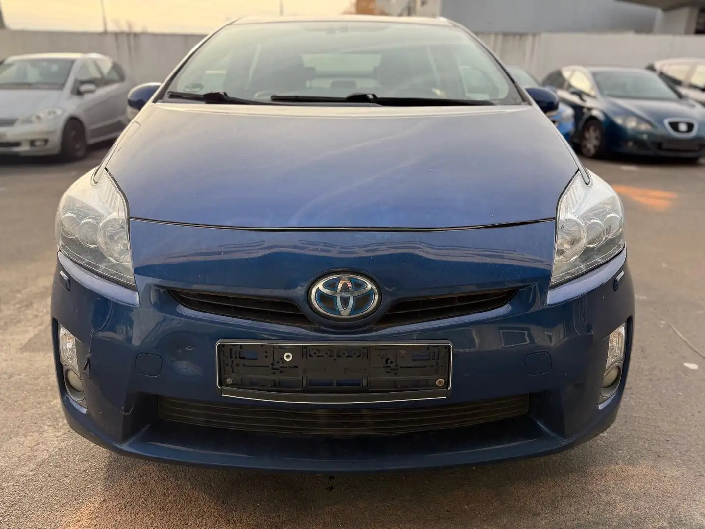 Toyota Prius Blau - 2
