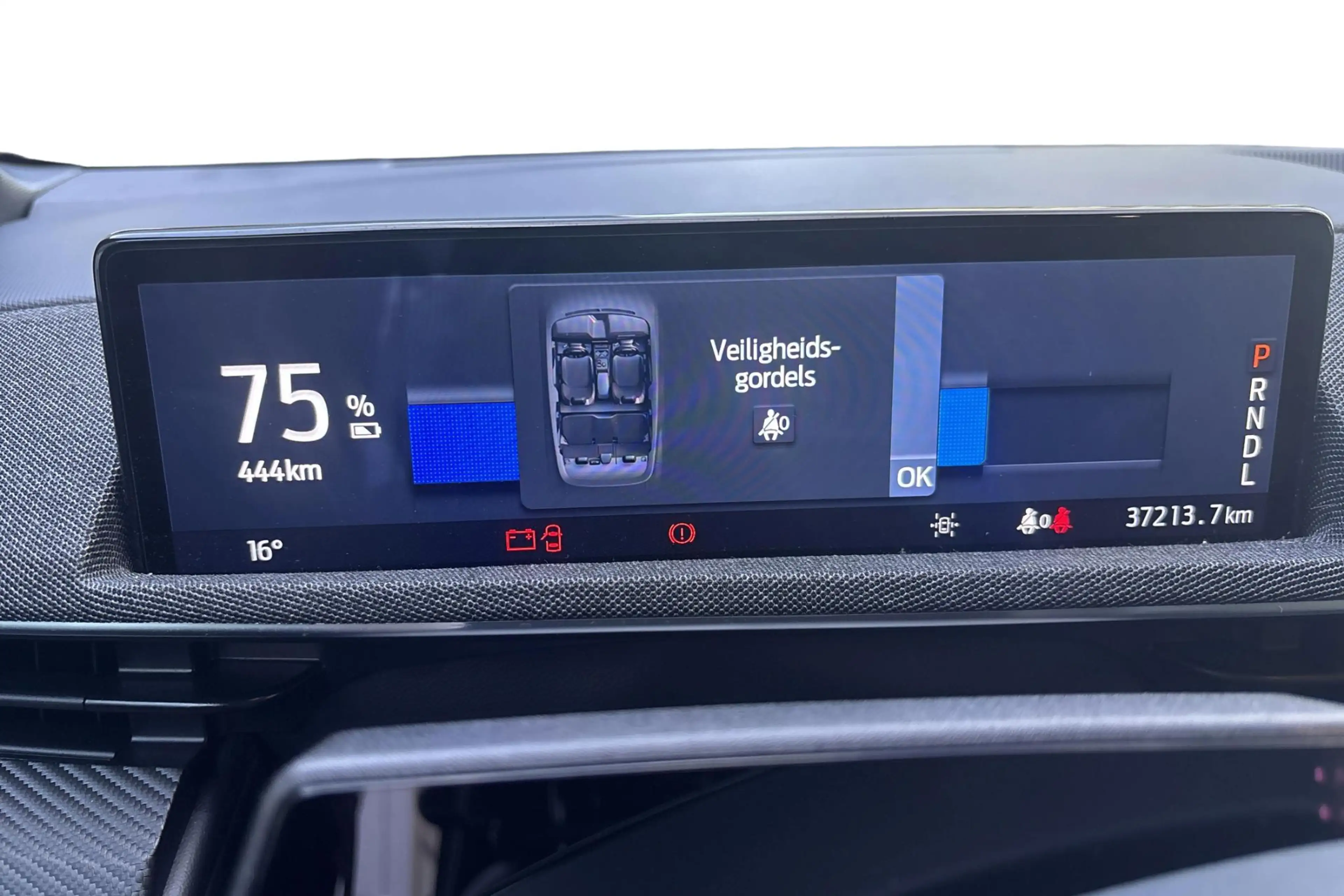 Ford Mustang Mach-E 91kWh 216kW Extended Range Premium RWD — photo 13