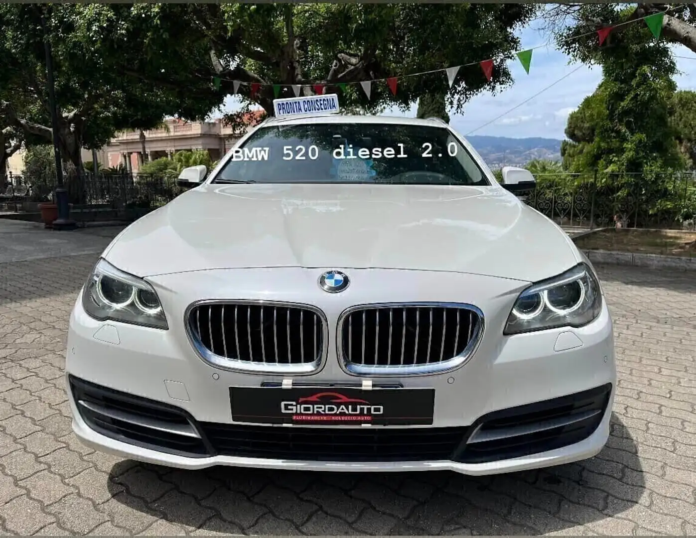 BMW 520 520d xDrive Luxury Bianco - 1