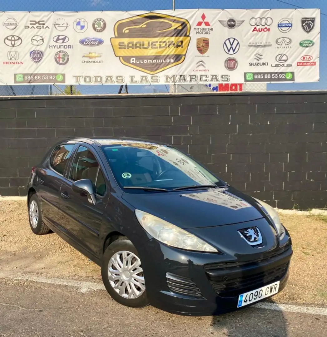 Peugeot 207 1.6HDI Confort Negro - 2