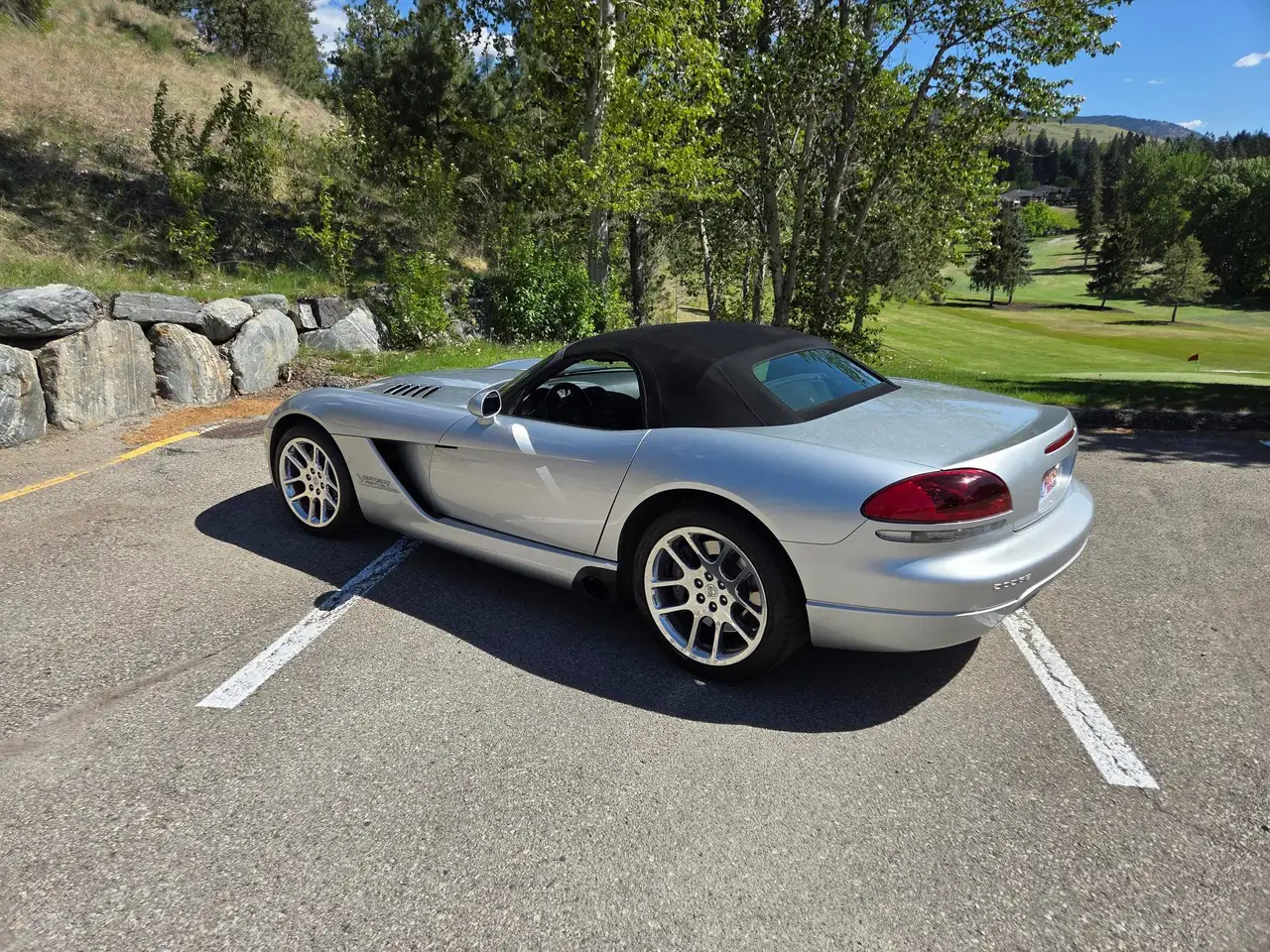 Dodge Viper photo Dodge Viper